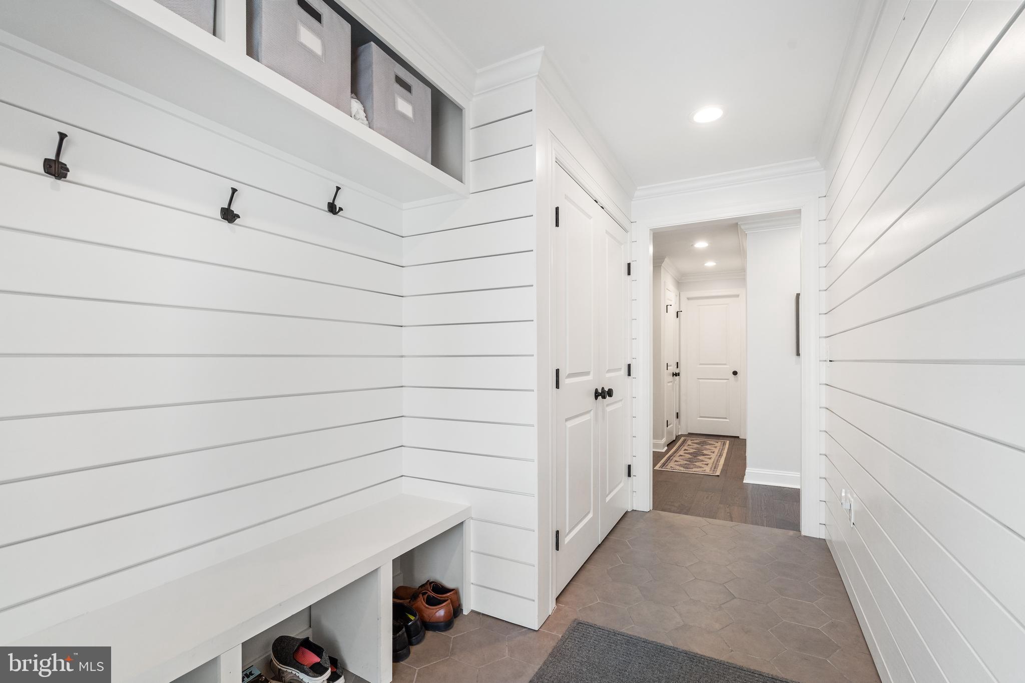 BEVERLEY HILLS - Residential