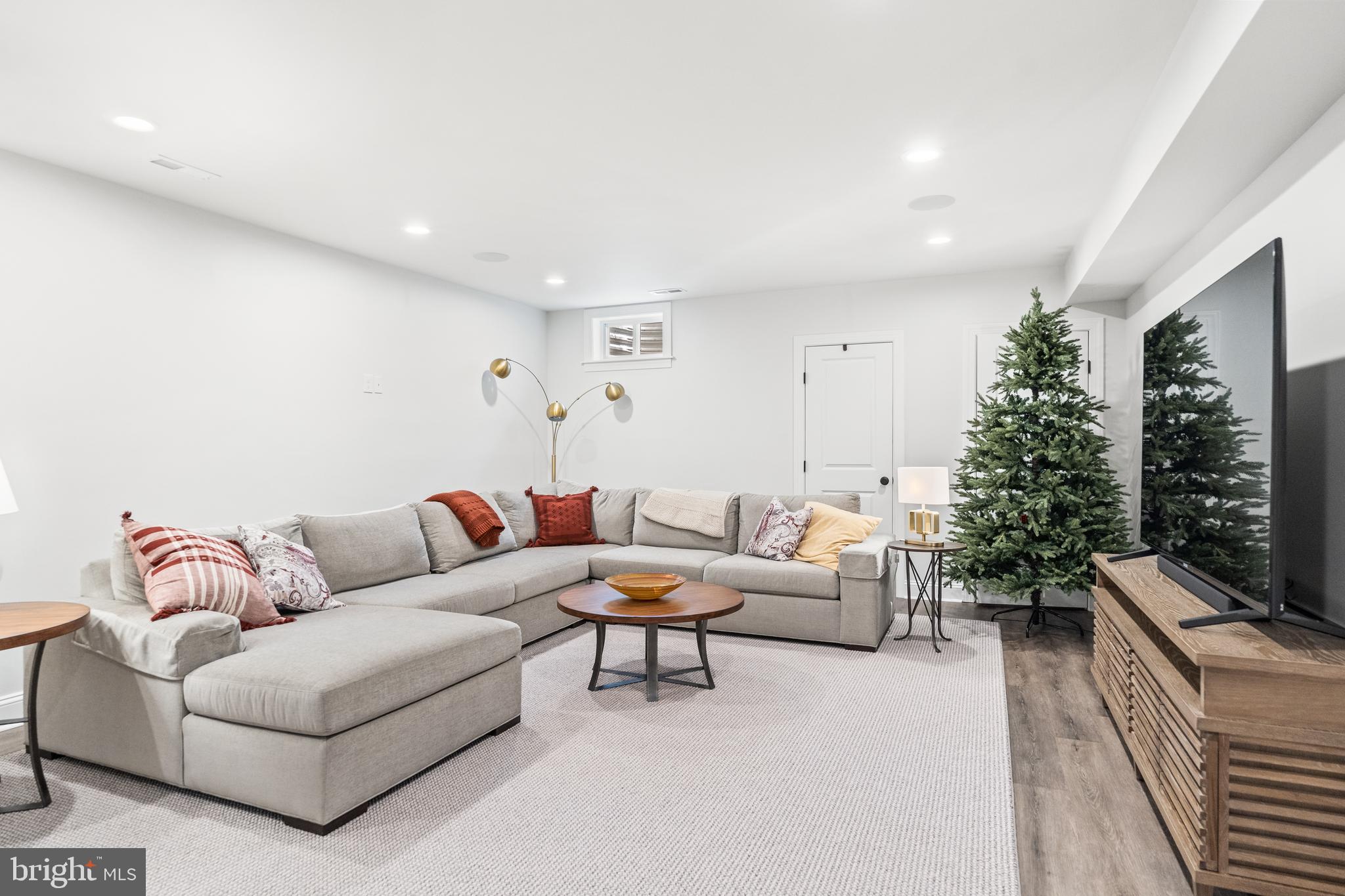 BEVERLEY HILLS - Residential