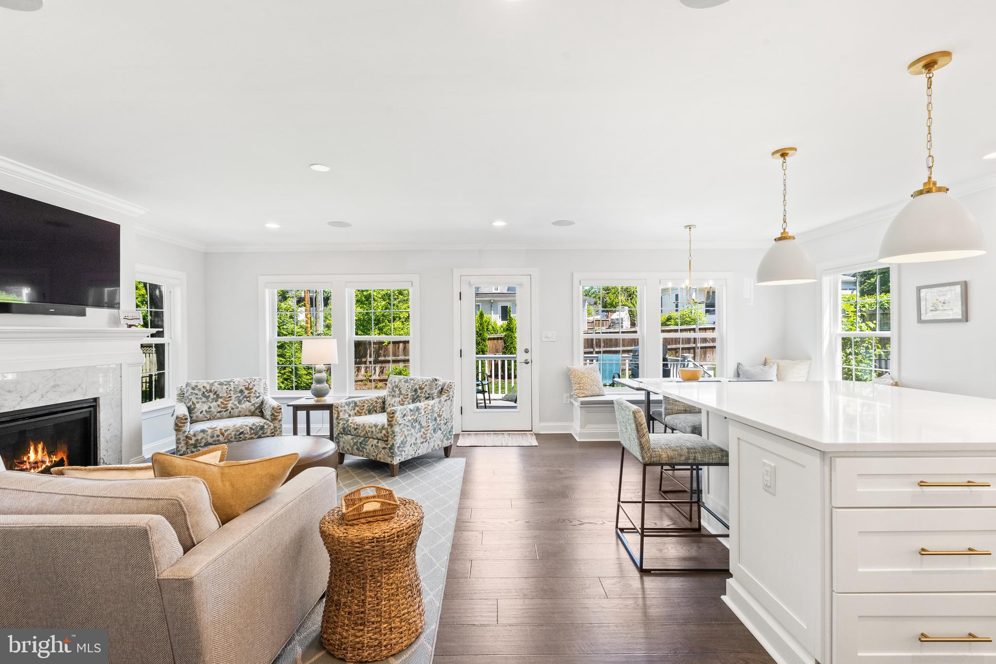 BEVERLEY HILLS - Residential