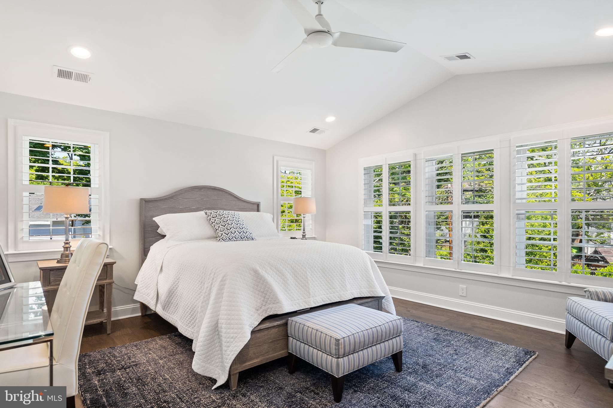 BEVERLEY HILLS - Residential