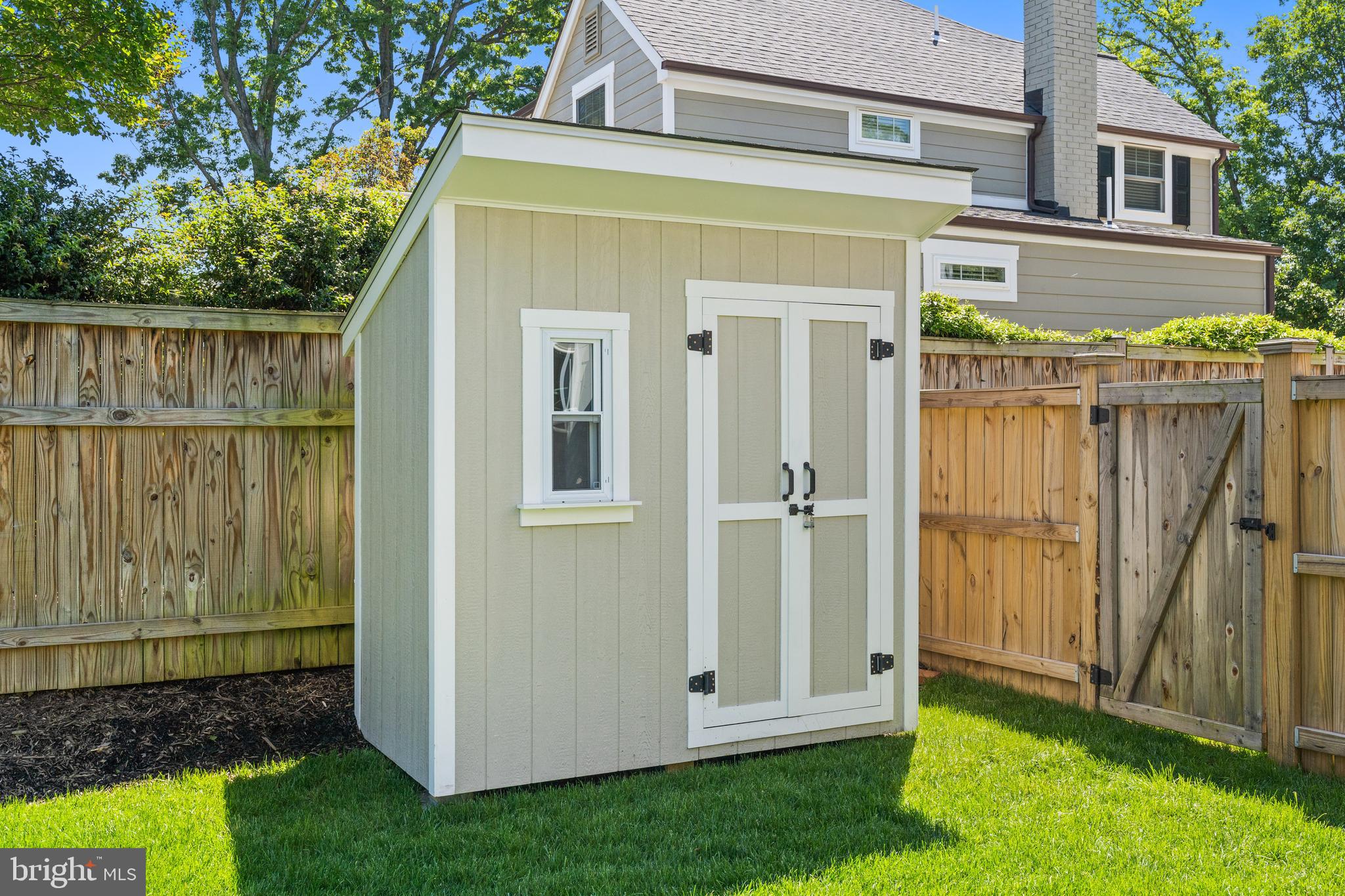 BEVERLEY HILLS - Residential