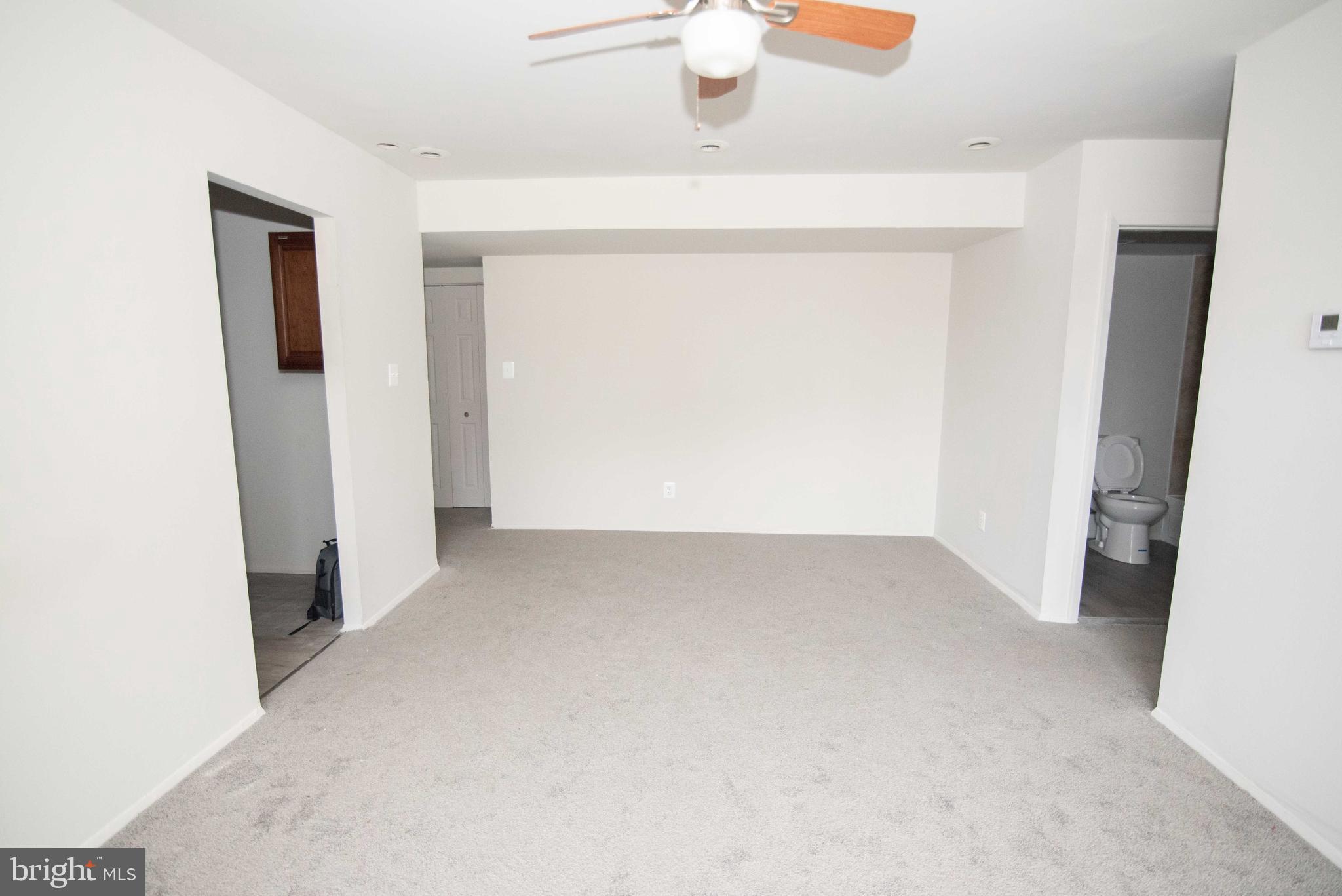 MOUNT HOLLY - Commercial Sale