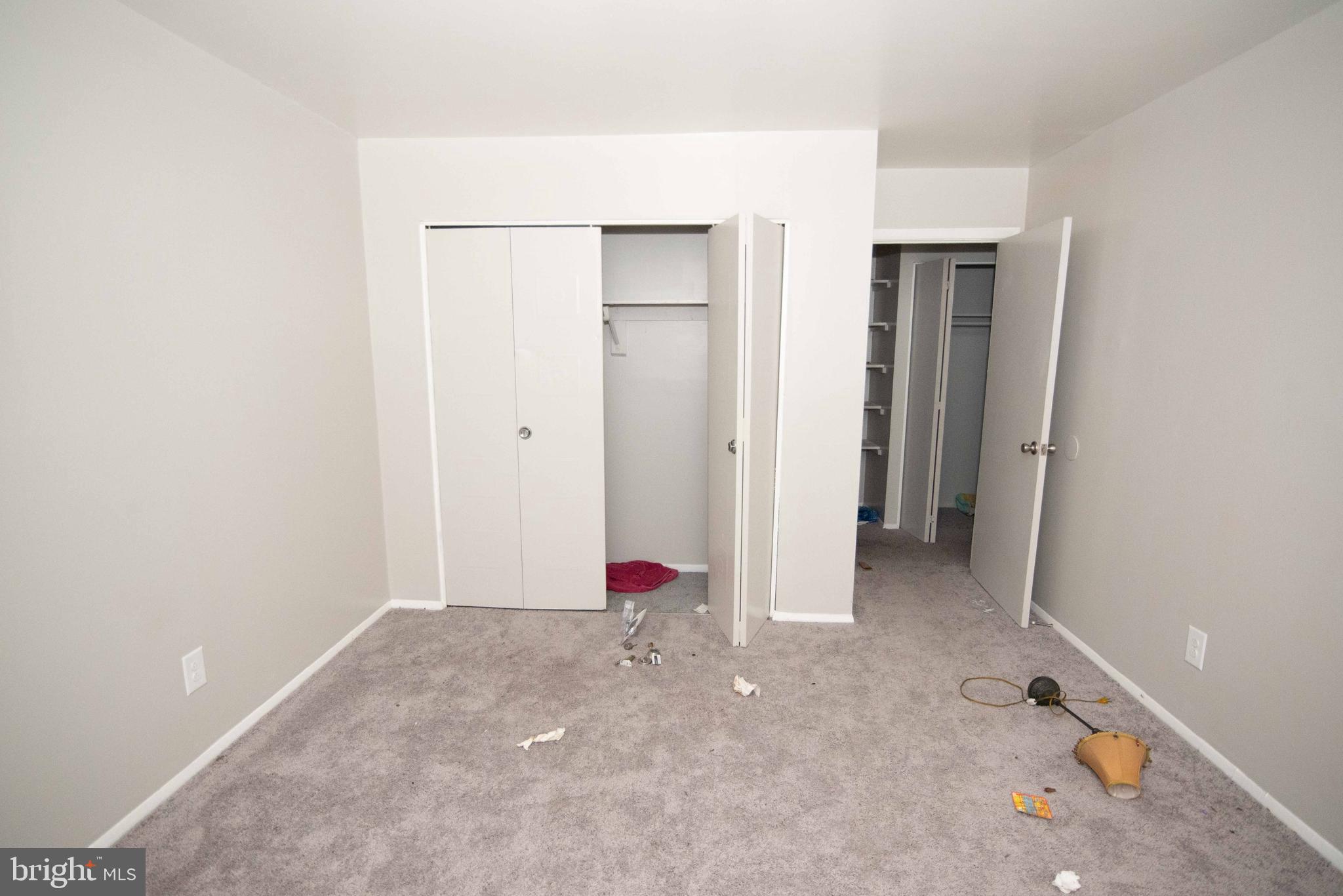 MOUNT HOLLY - Commercial Sale