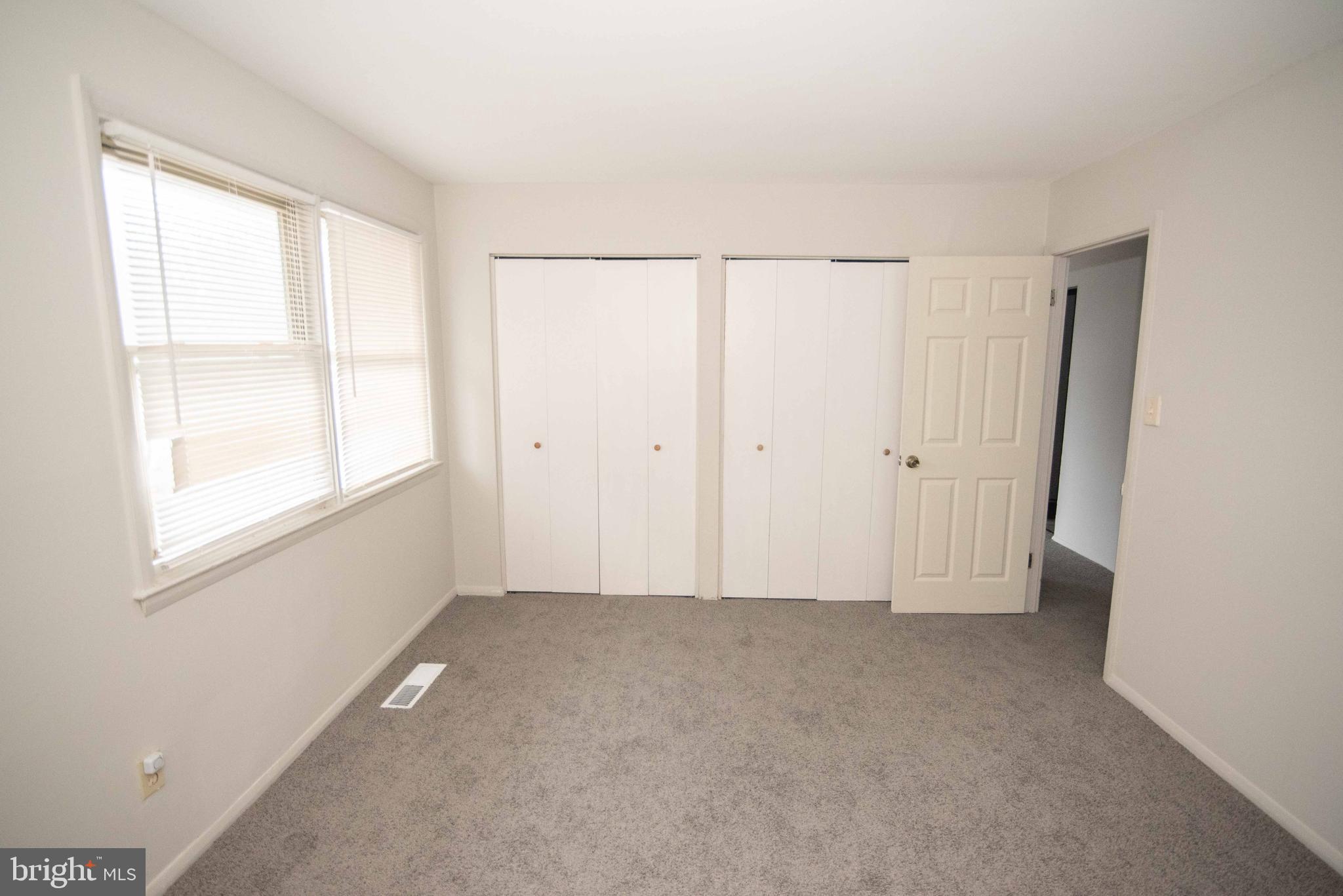 MOUNT HOLLY - Commercial Sale