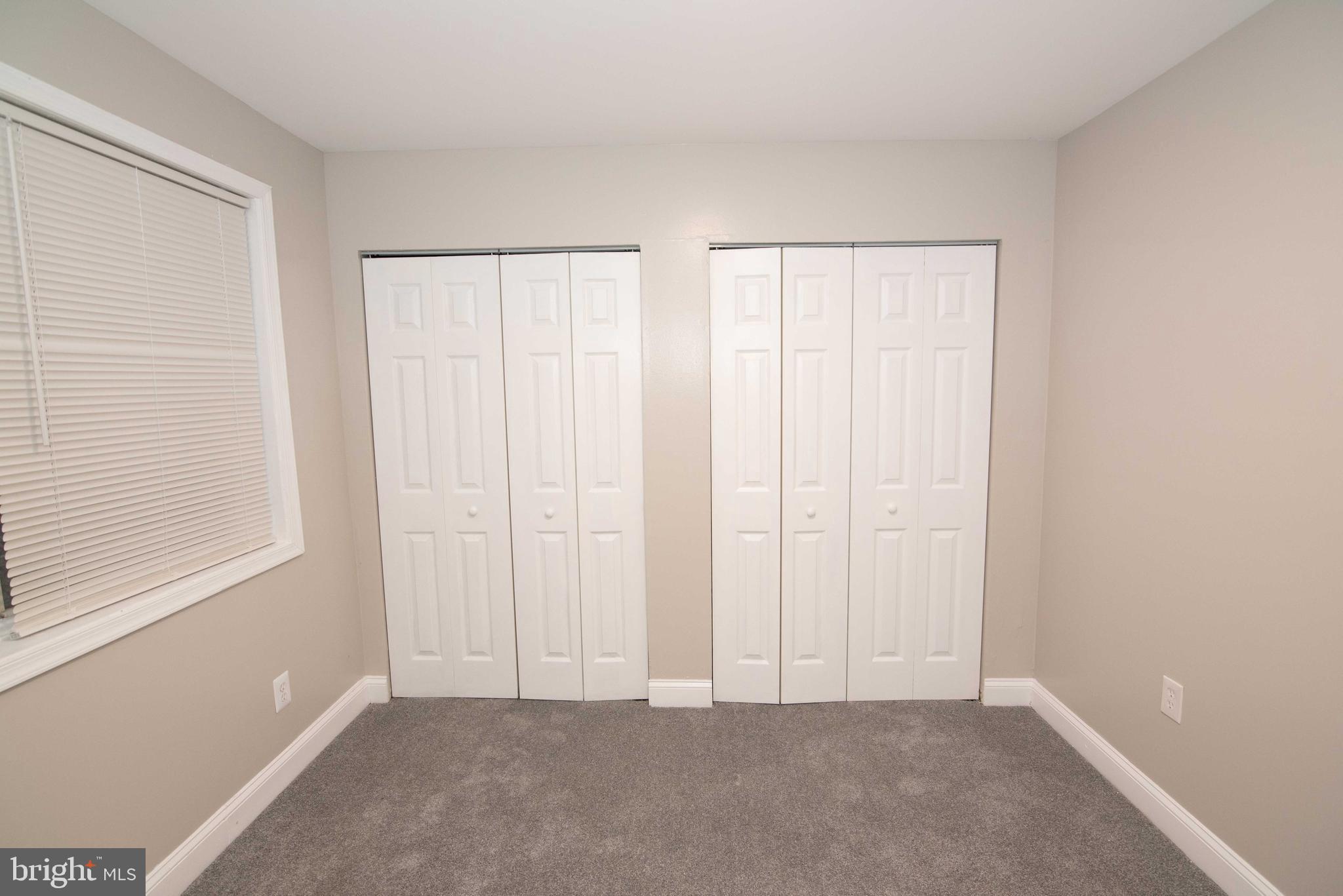 MOUNT HOLLY - Commercial Sale