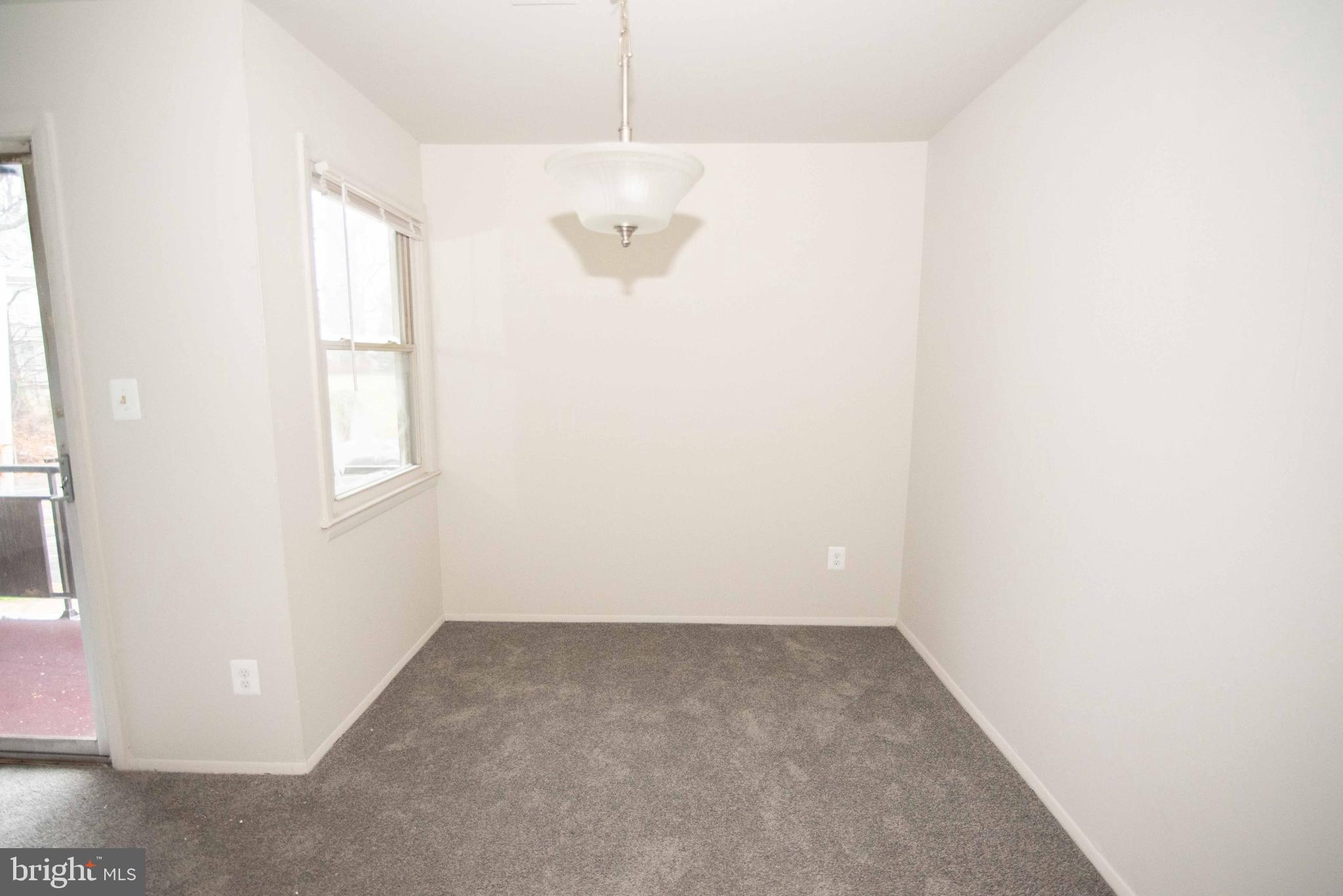 MOUNT HOLLY - Commercial Sale