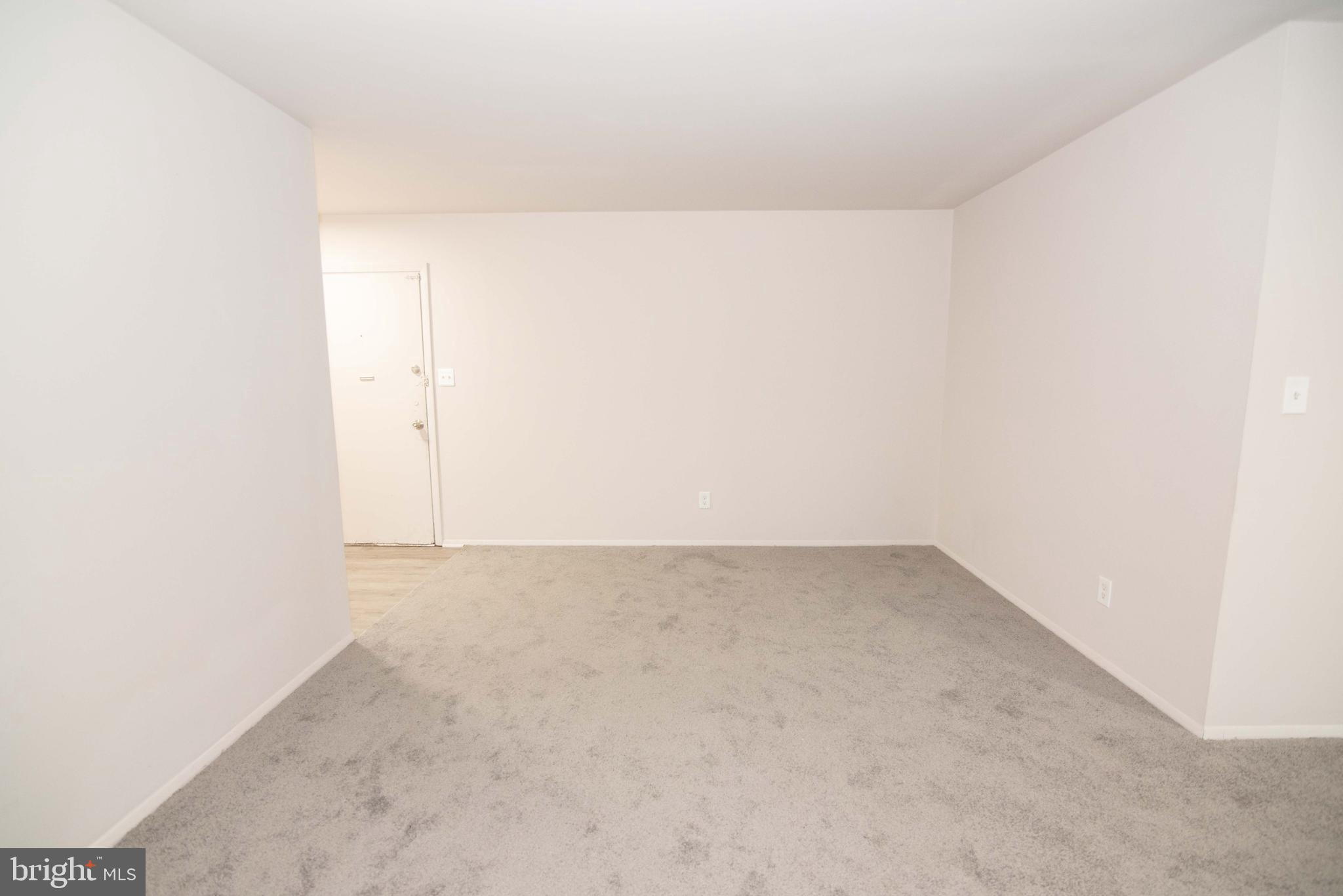 MOUNT HOLLY - Commercial Sale