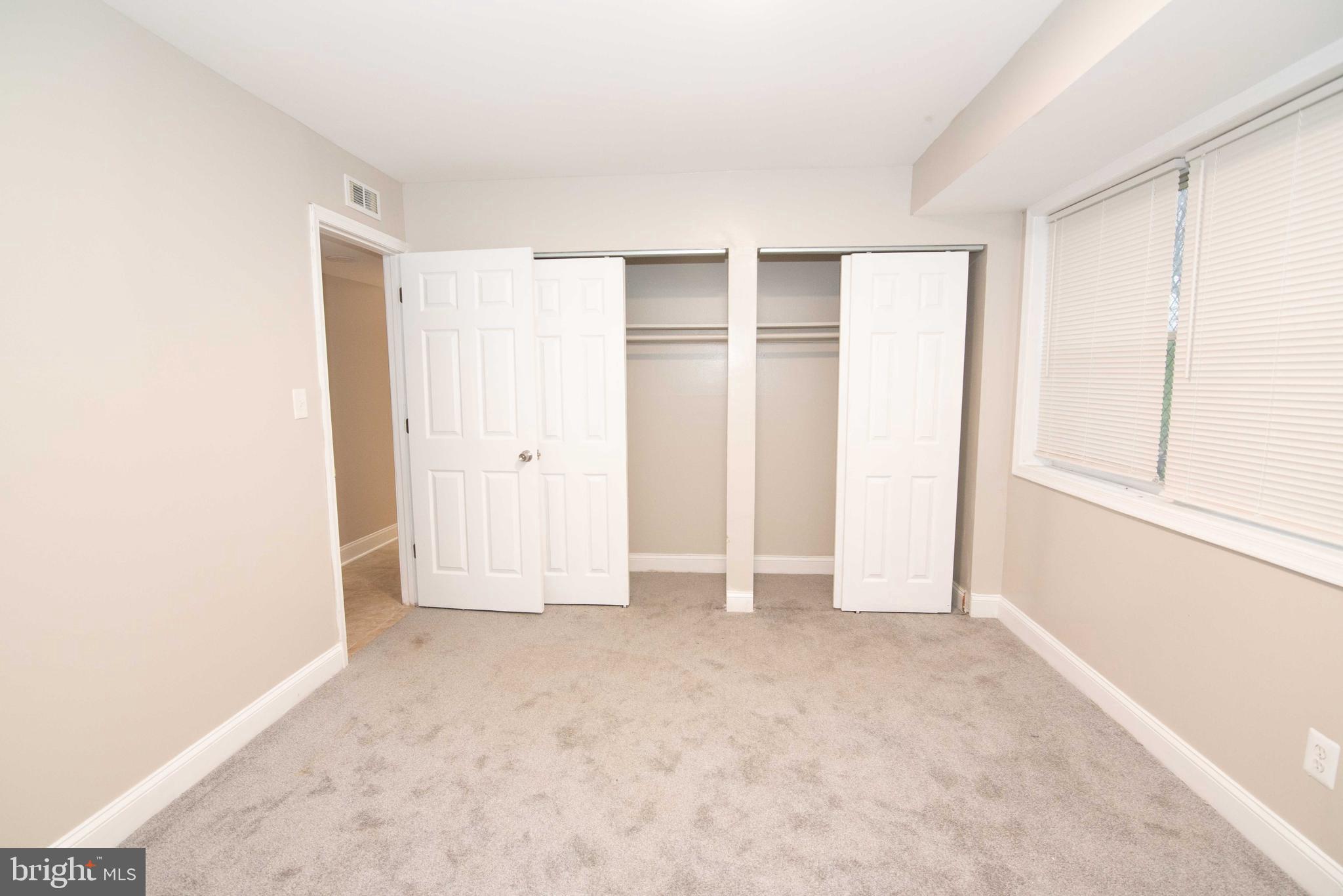 MOUNT HOLLY - Commercial Sale