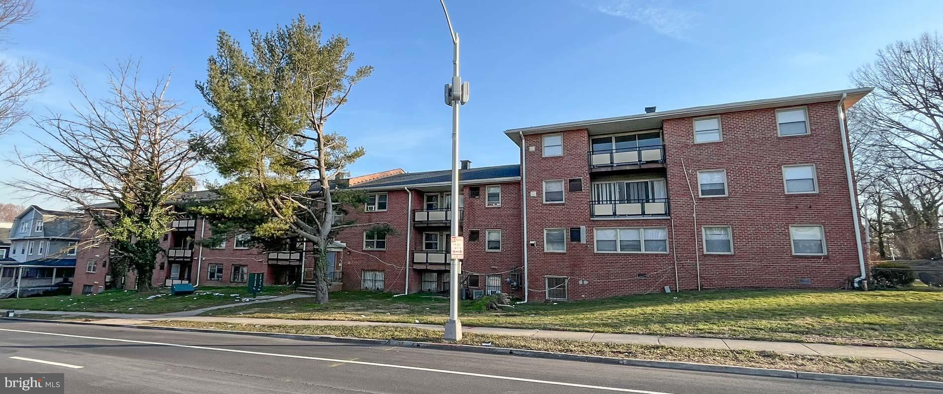 MOUNT HOLLY - Commercial Sale