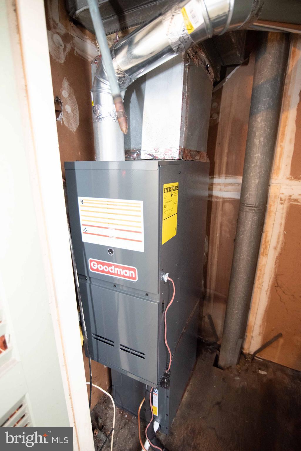 MOUNT HOLLY - Commercial Sale