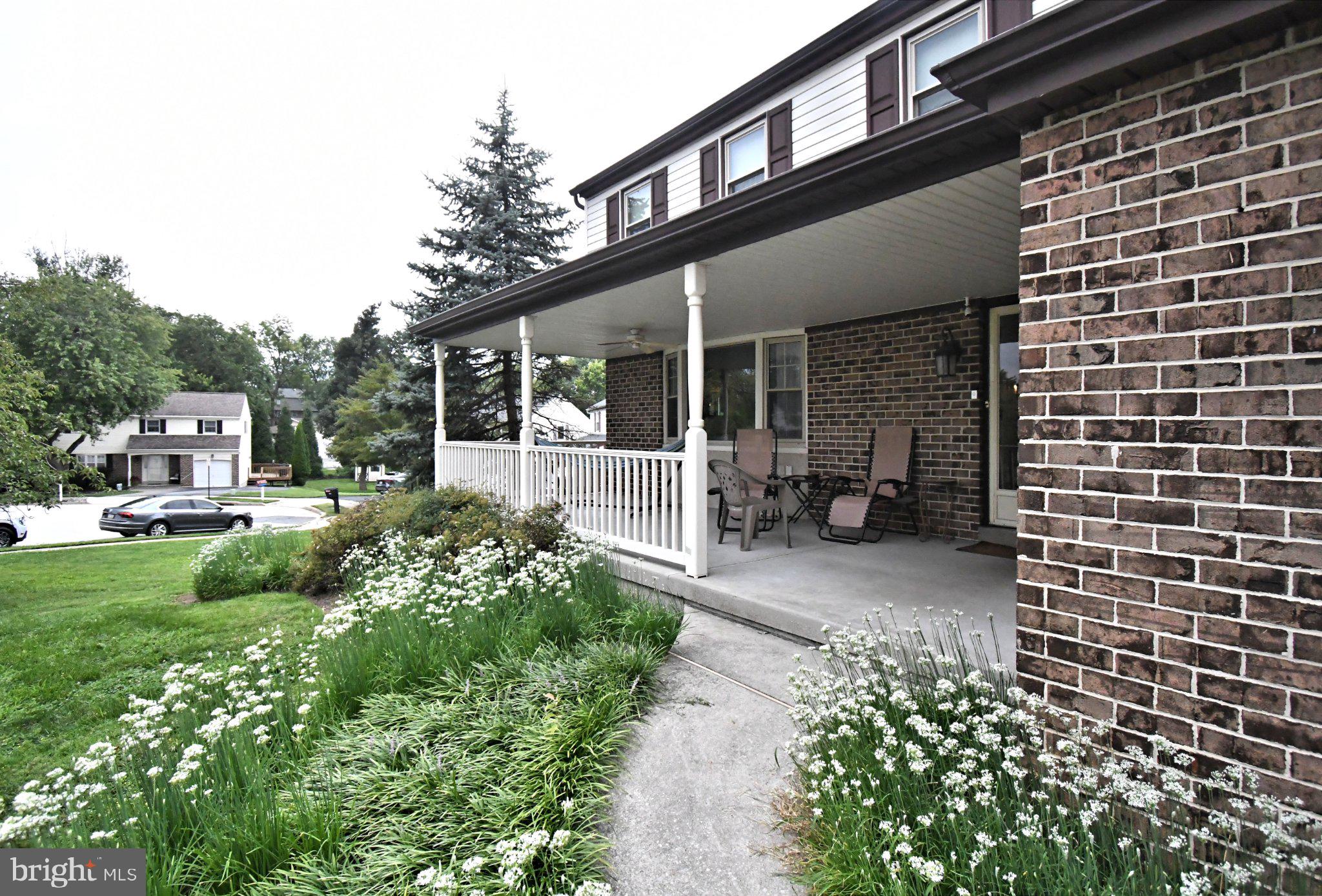 743 CHAMPLAIN DRIVE