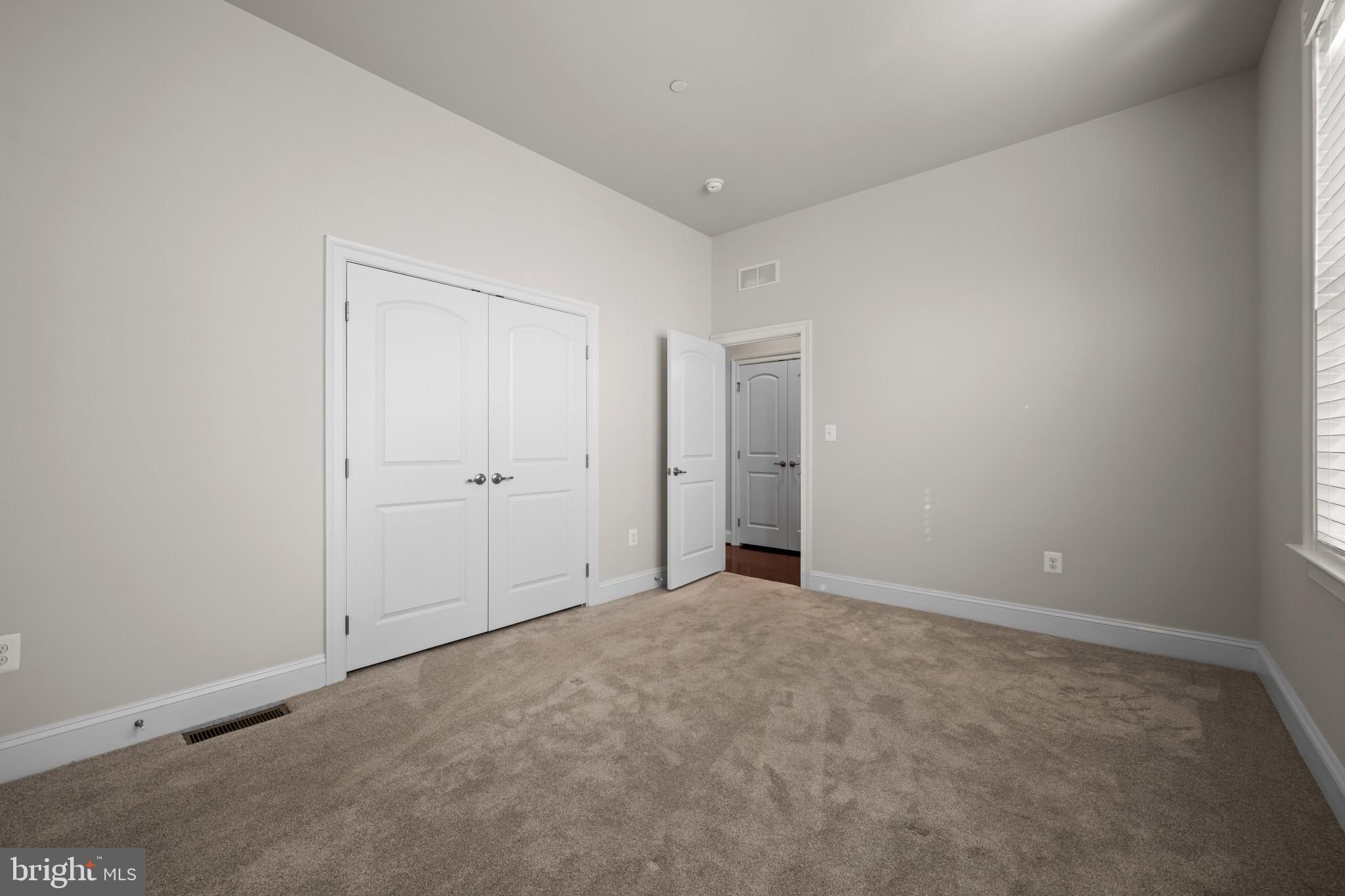 WAVERLY WOODS WEST - Residential