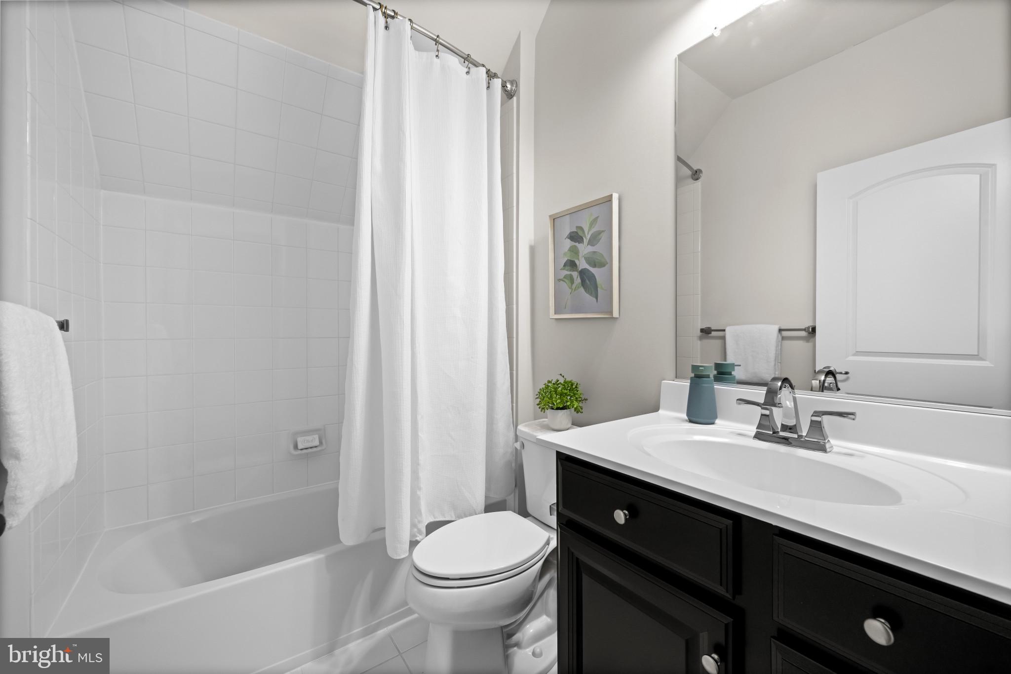 WAVERLY WOODS WEST - Residential