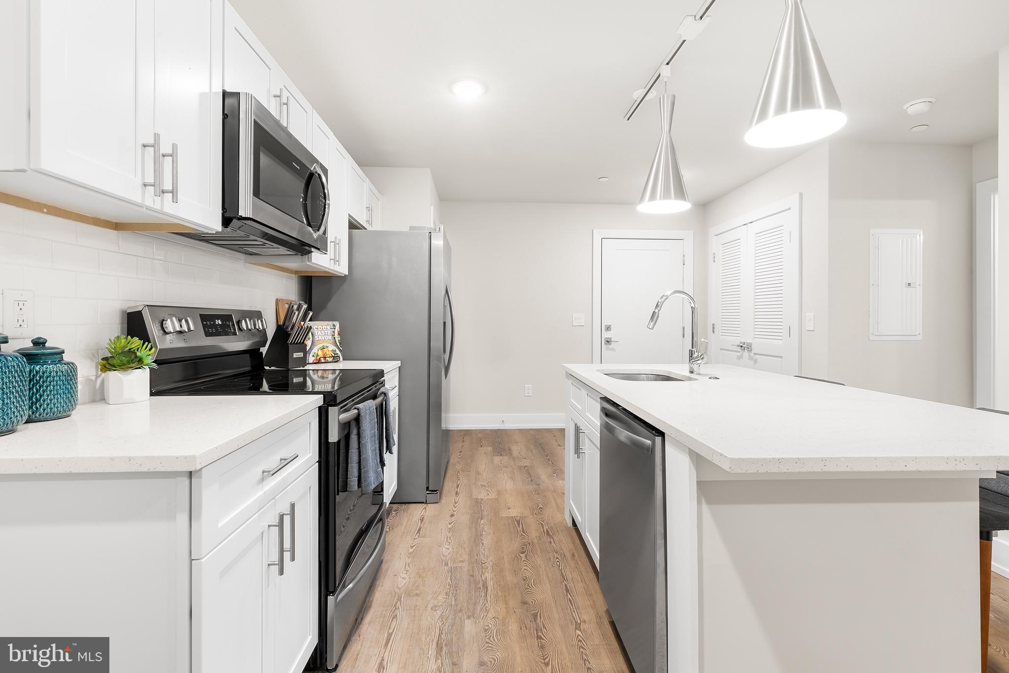 OLD CITY - Residential Lease