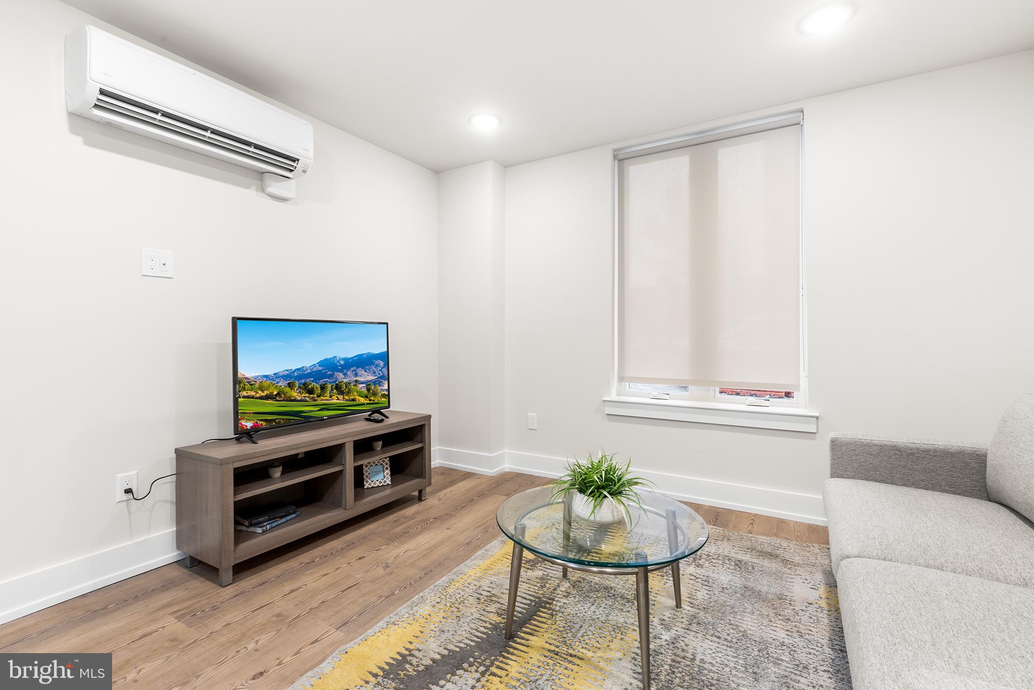 OLD CITY - Residential Lease