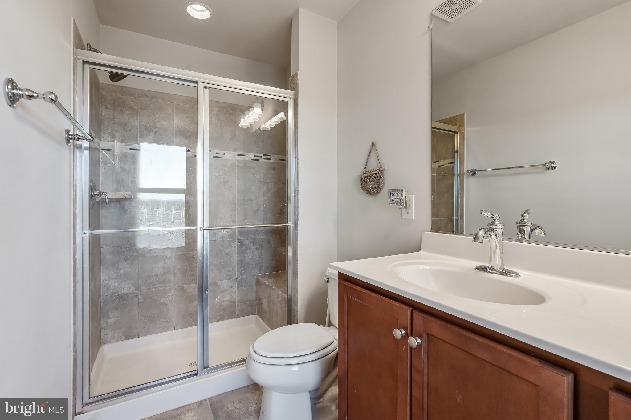 BRAMBLETON - Residential Lease