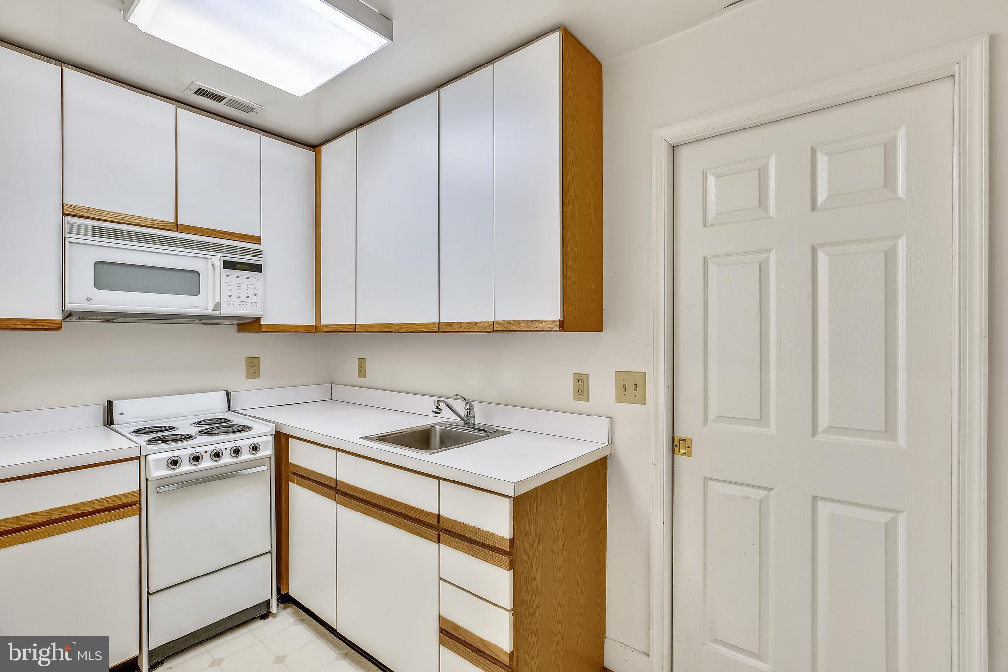 WILLERBURN ACRES - Residential