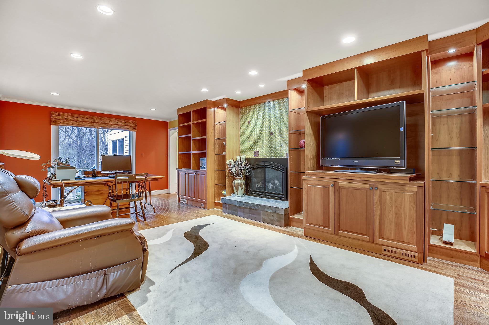 WILLERBURN ACRES - Residential