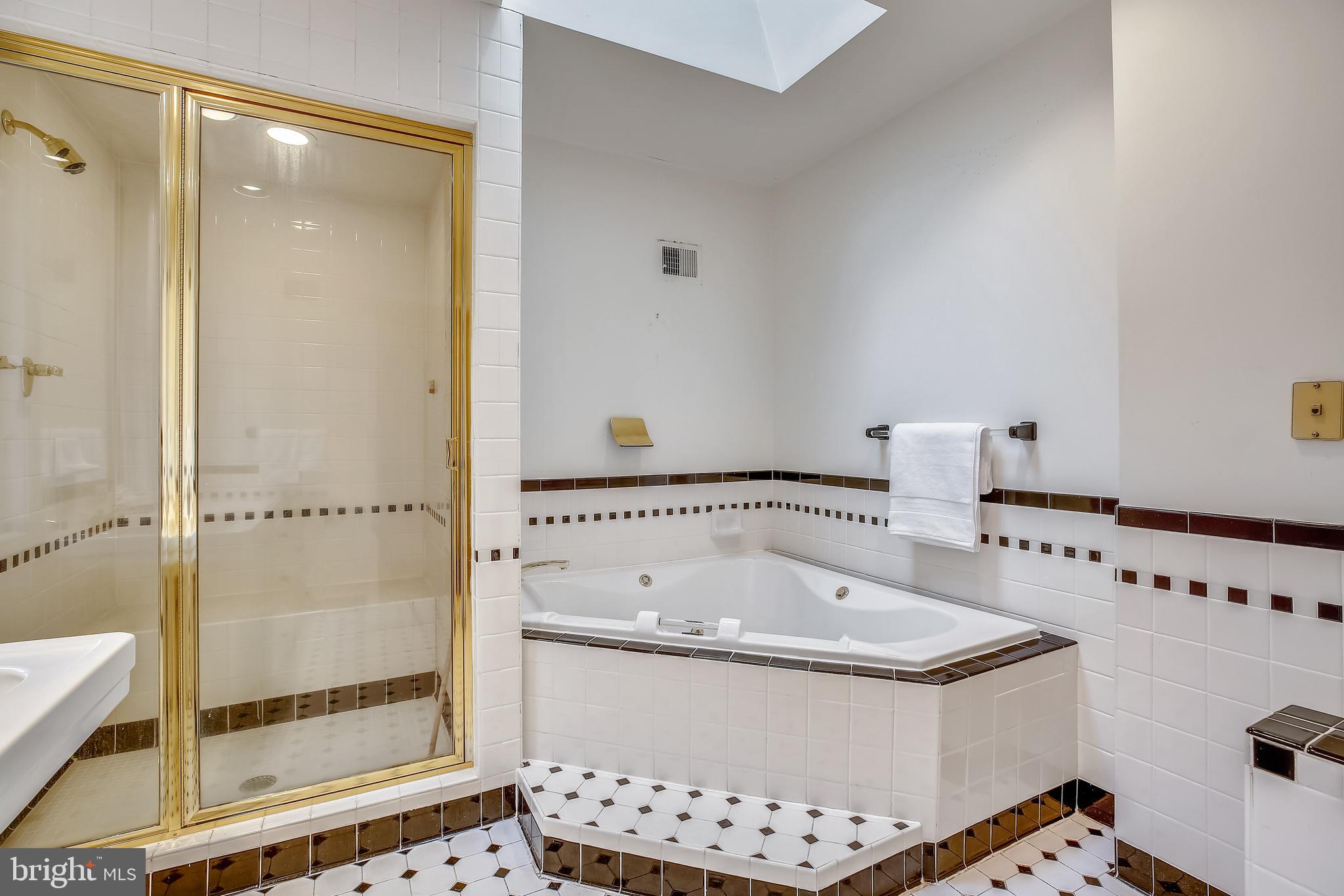 WILLERBURN ACRES - Residential