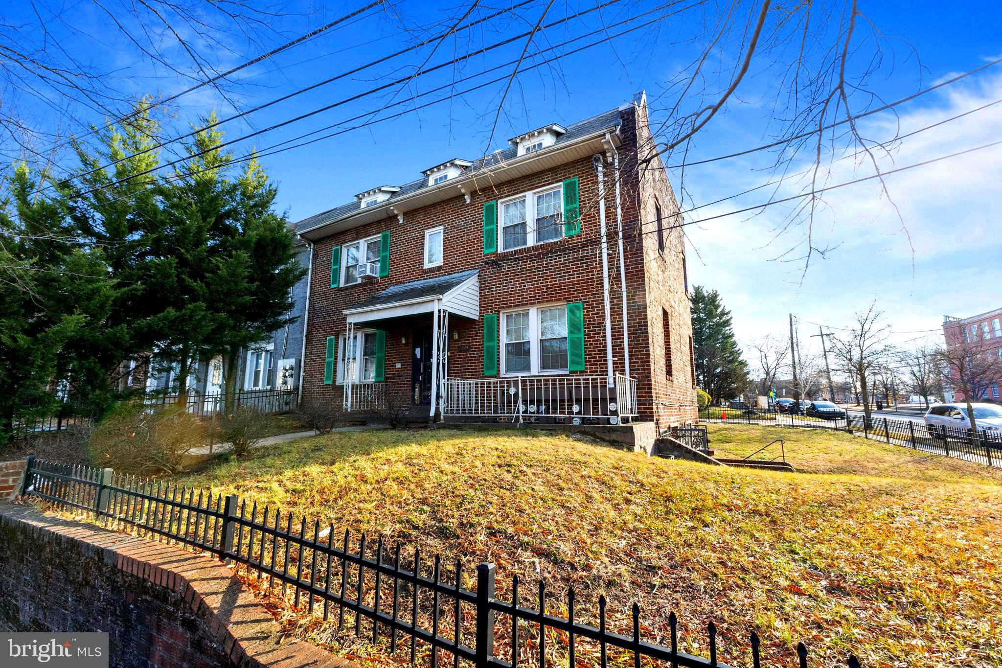 16TH STREET HEIGHTS - Residential Income