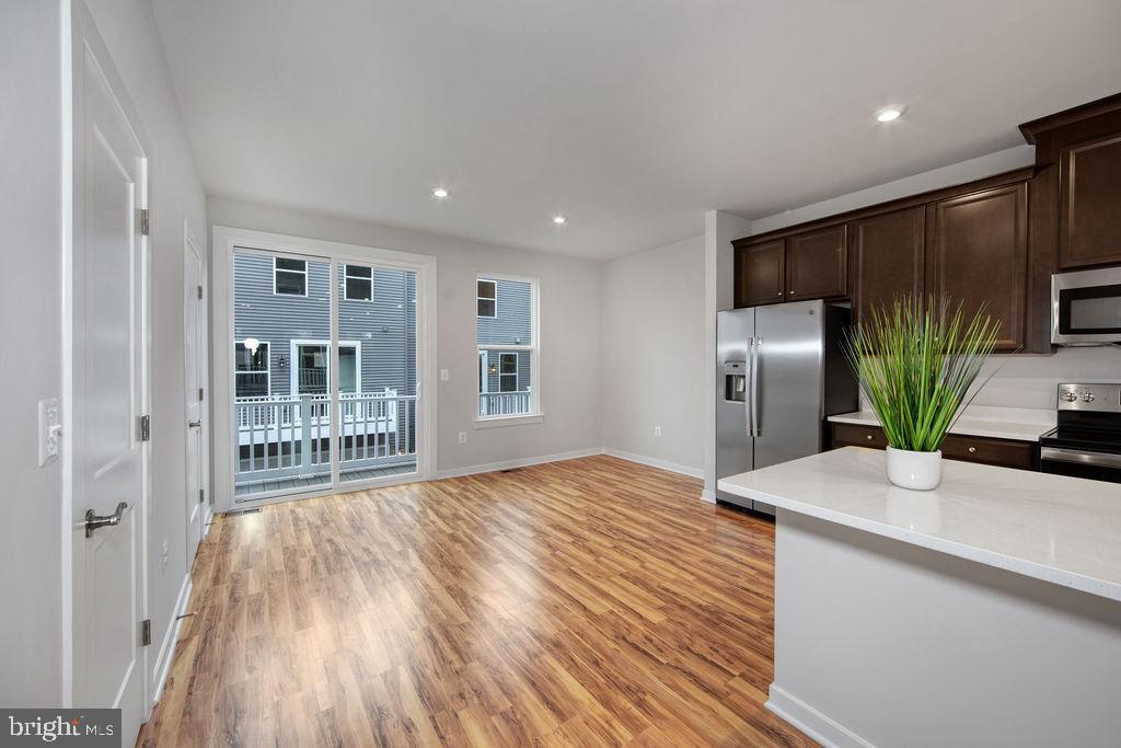 WESTFIELD - Residential Lease