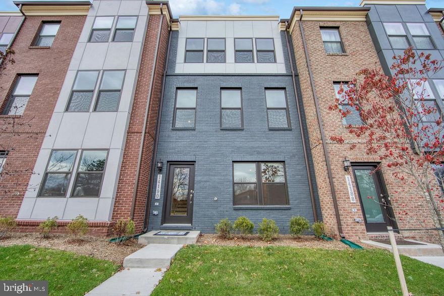 Stunning Brand New 3 level townhouse built by Stanley Martin in Stonebrook at Westfields with 2 car garage.  It offers 3 bedrooms and 2 full/ 2 half bathrooms! Open floor plans  boast the spacious Gourmet Kitchen, w/quartz countertops, stainless steel appliances, energy star appliances, plenty of cabinets, pantry and breakfast/dining or sunroom which opens to deck.  9' ceilings on all levels.  Primary bedroom with ensuite bathroom, double vanity with quartz countertop and large walk-in closet.  Two other bedrooms share a hallway bath.   Lower Recreation level with flex office space or exercise area  w/ half bath and access to 2 car garage. 
Modern upscale living with luxurious finishes, recessed lights, brand new HVAC, air filtering, and laundry on upper bedroom level...  Don't forget the electric charging station near the  front...  Plenty of visitor parking spaces in community. 
Walking distance to Wegmans, Peet's Coffee, Cava, Lazy Dog, Crumbl Cookies and many more restaurants at The Field at Commonwealth .   Easy access to Rte. 28, I-66,  Rte. 50 and FFX County Pkwy.