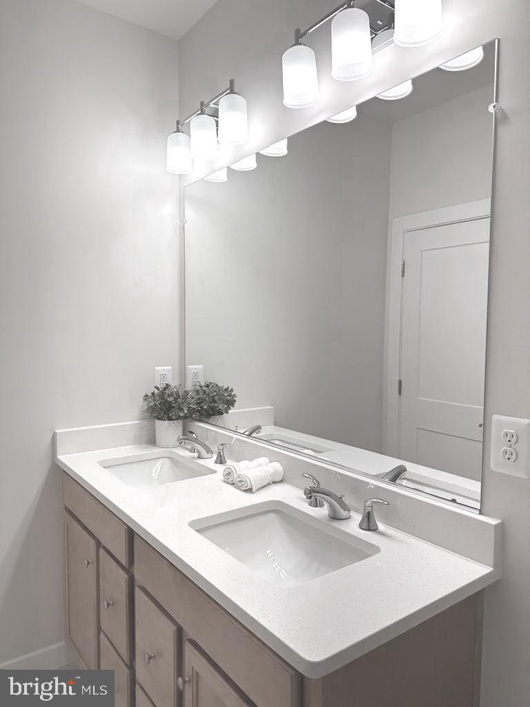 WESTFIELD - Residential Lease