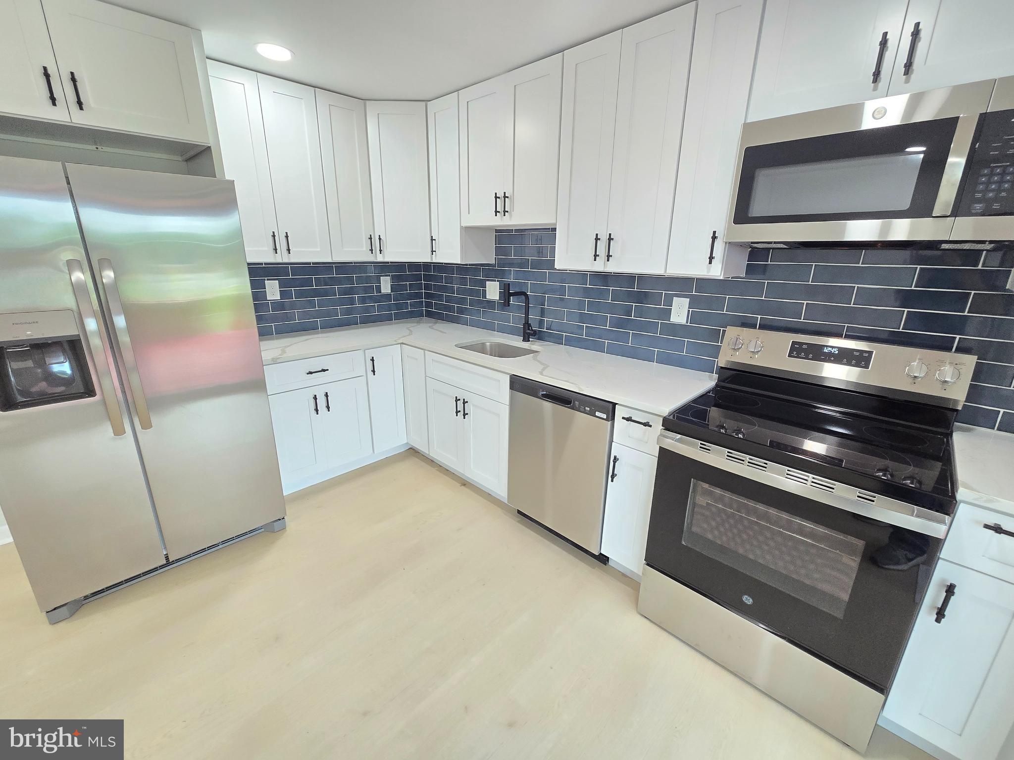 BERKSHIRE - Residential Lease