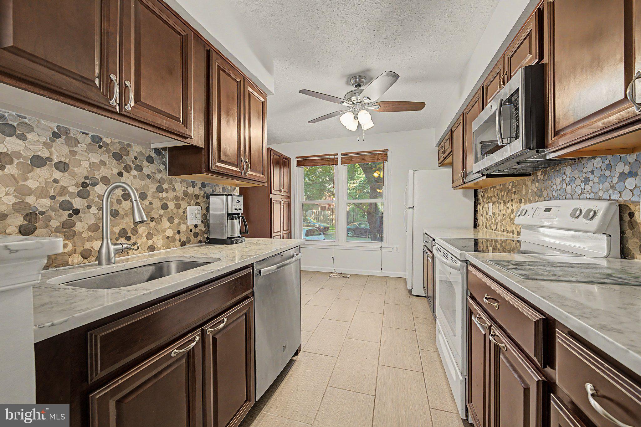 7315 STREAM WAY