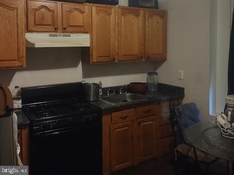 EAST BALTIMORE MIDWAY - Residential