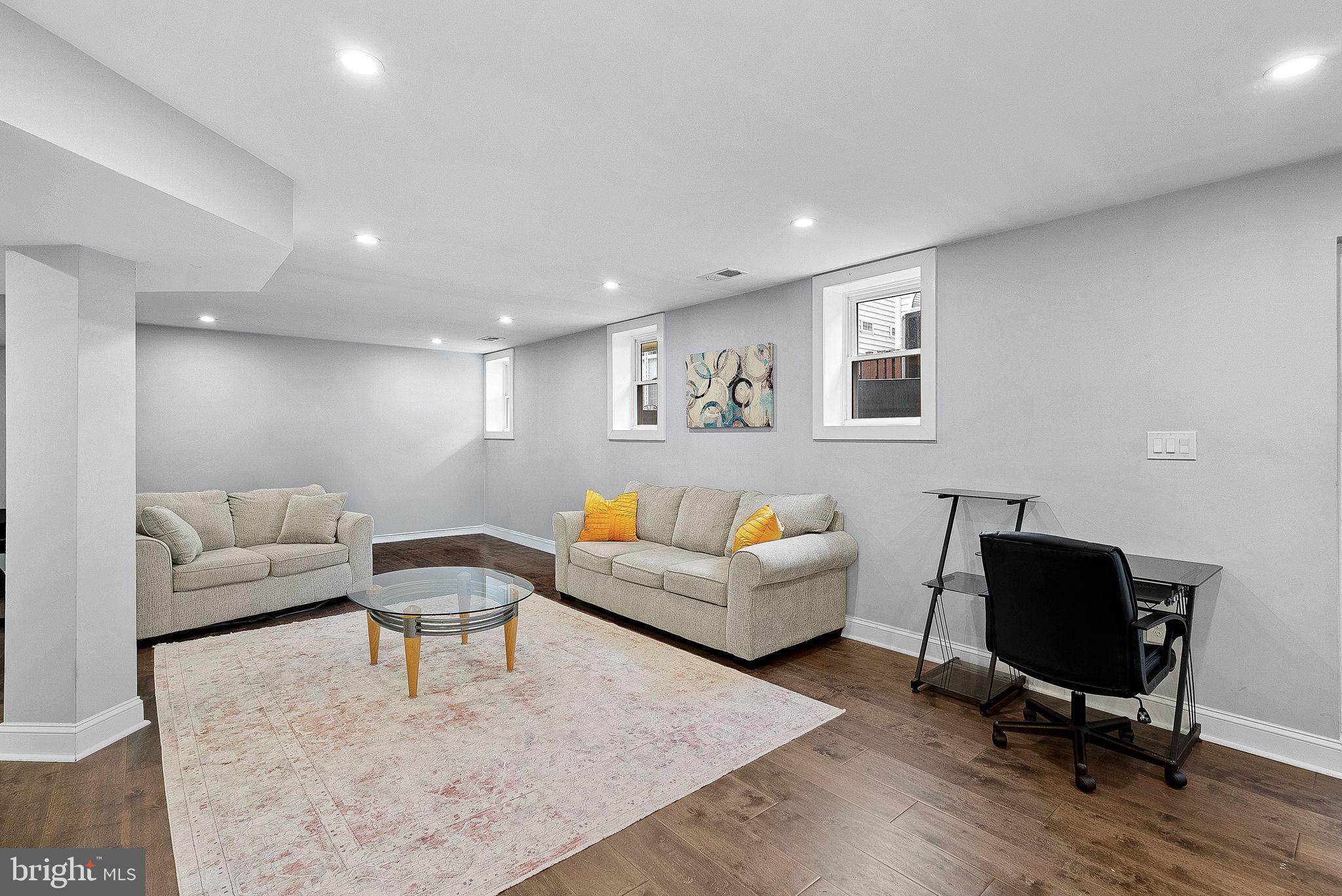 GREAT OAK - Residential