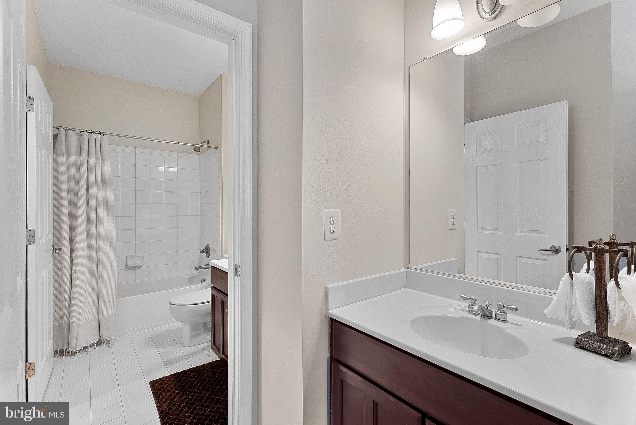 GREAT OAK - Residential