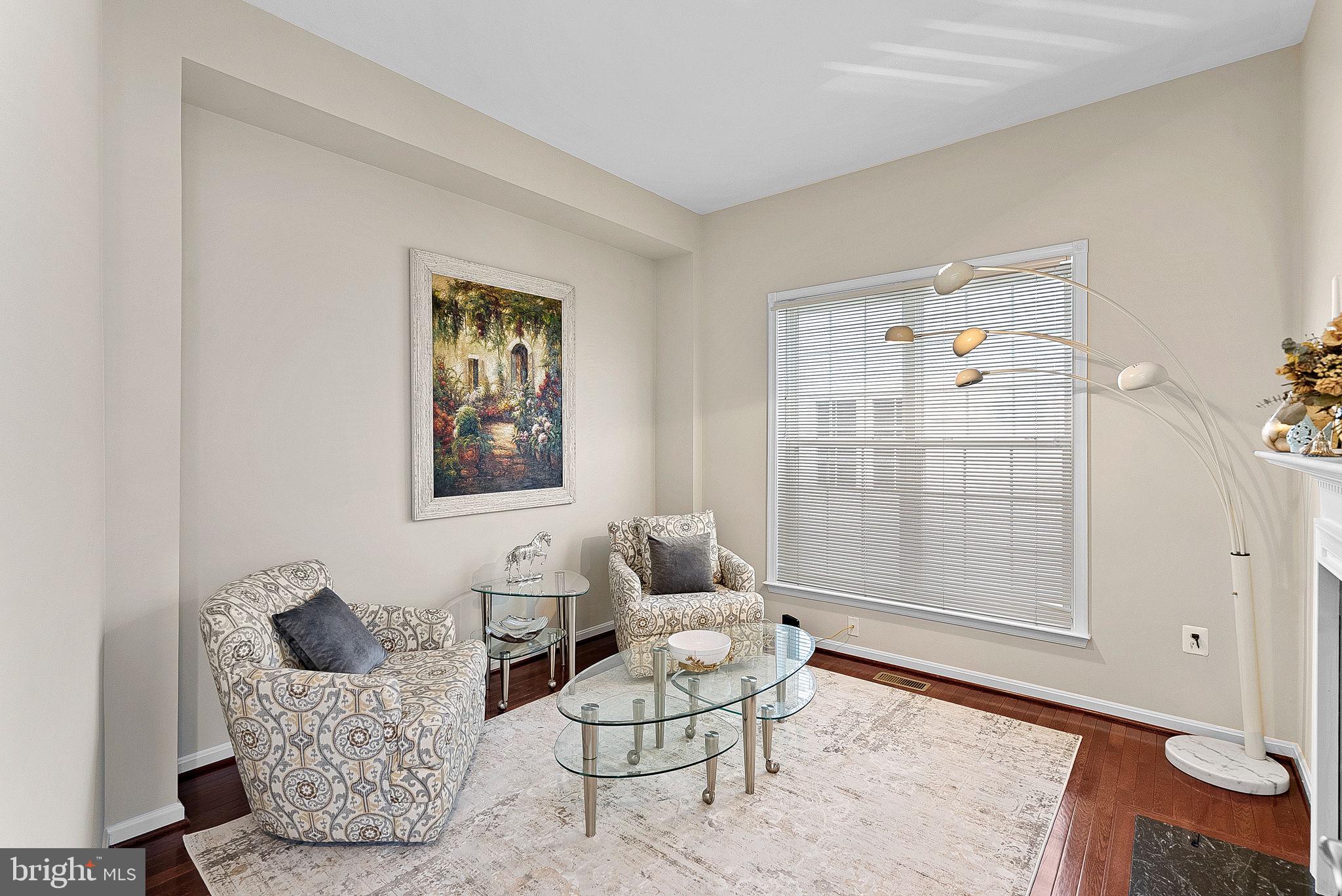 GREAT OAK - Residential