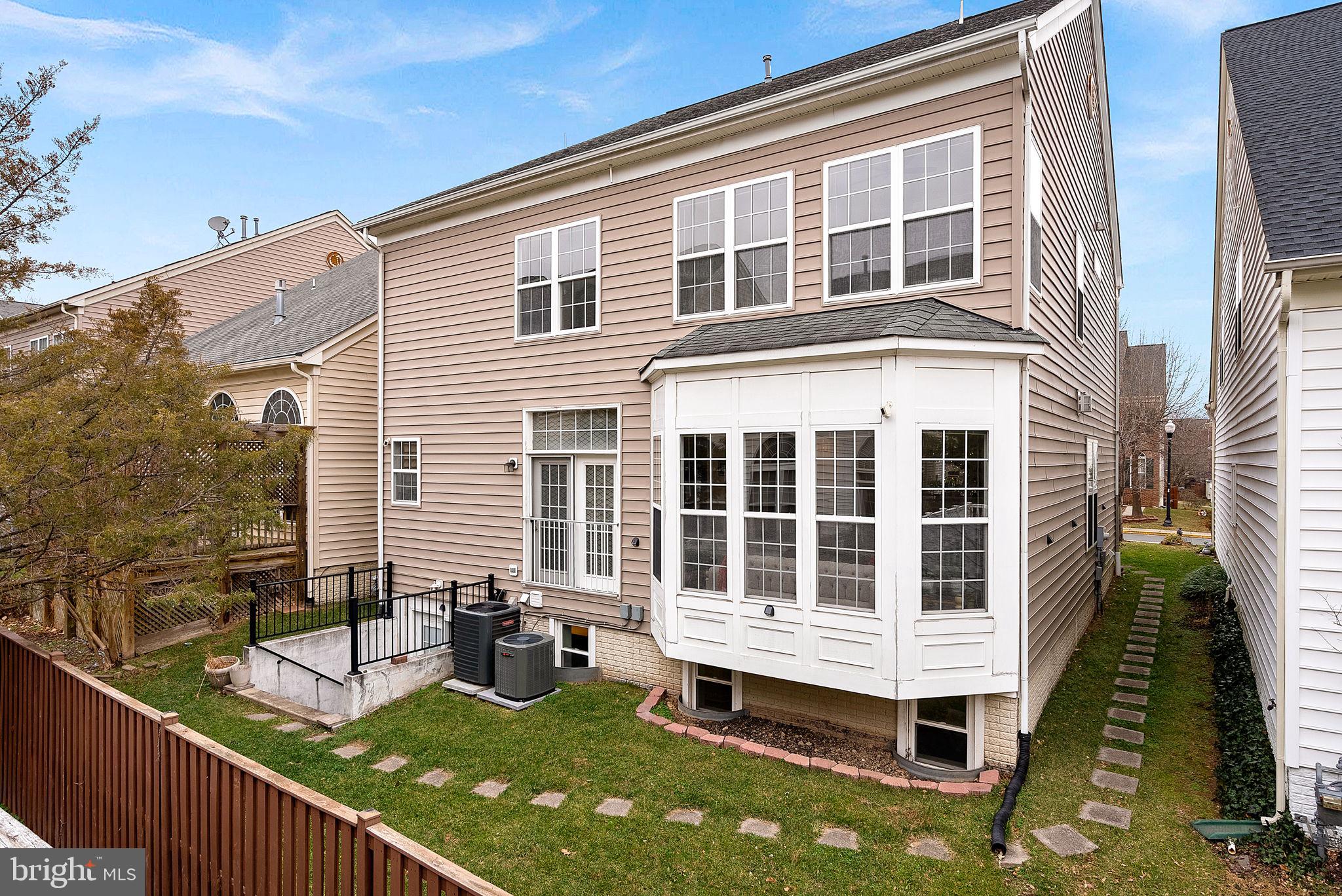 GREAT OAK - Residential