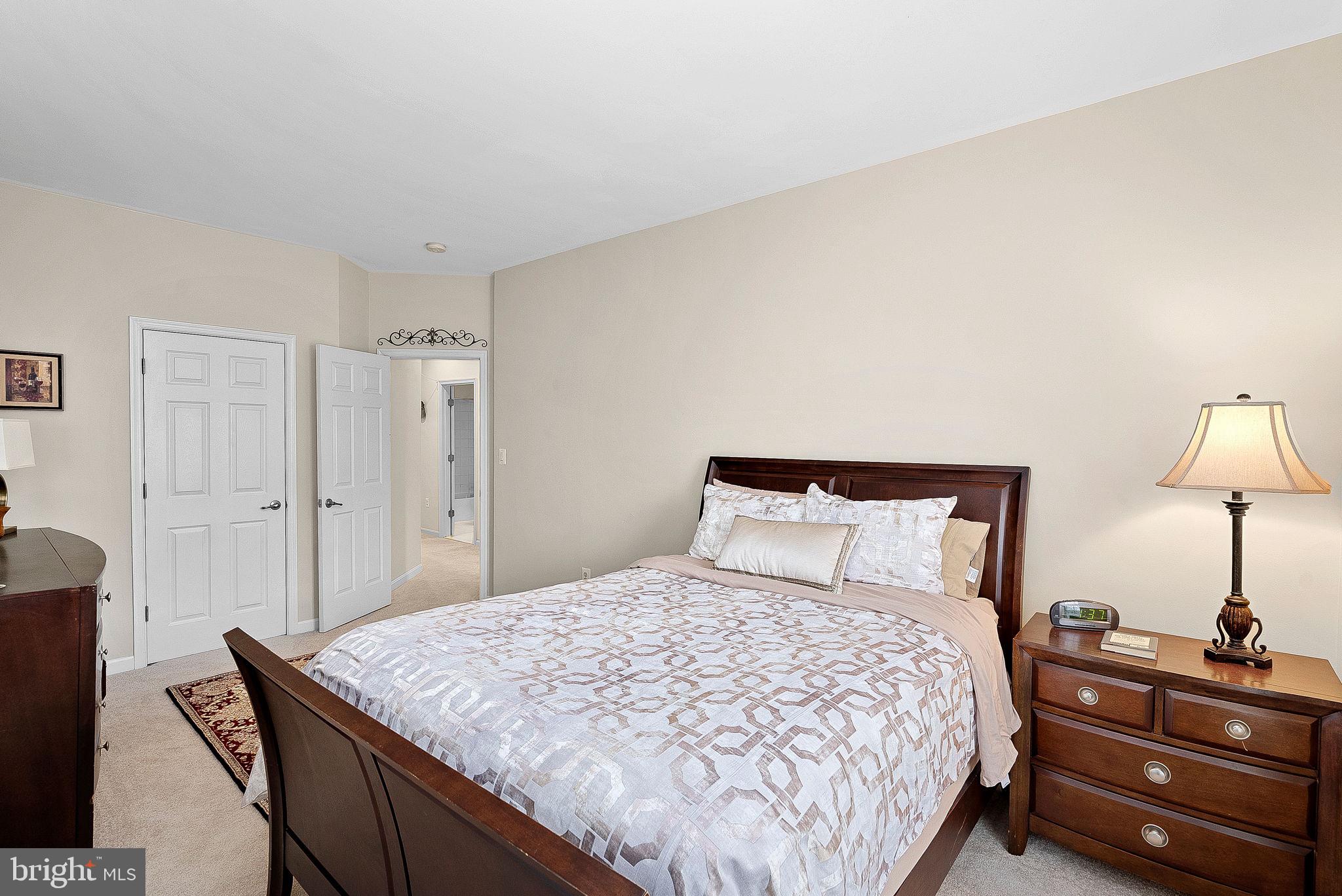 GREAT OAK - Residential