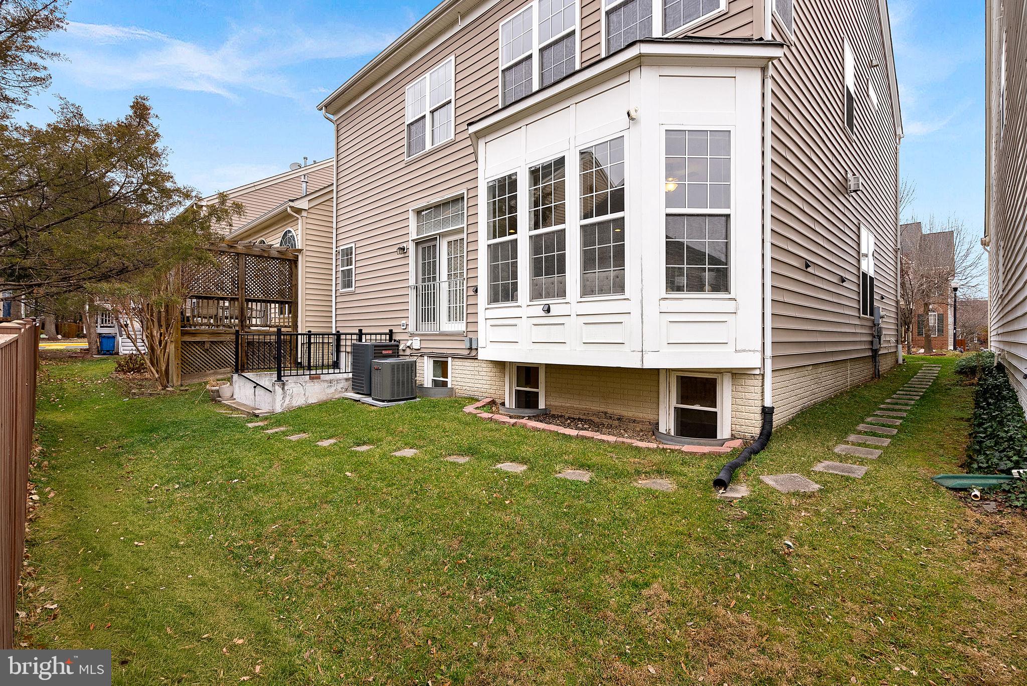 GREAT OAK - Residential