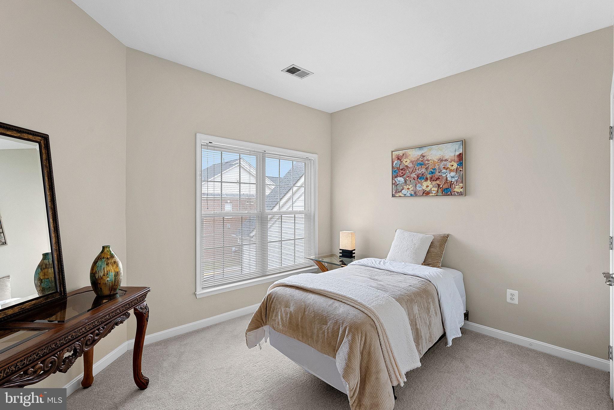 GREAT OAK - Residential