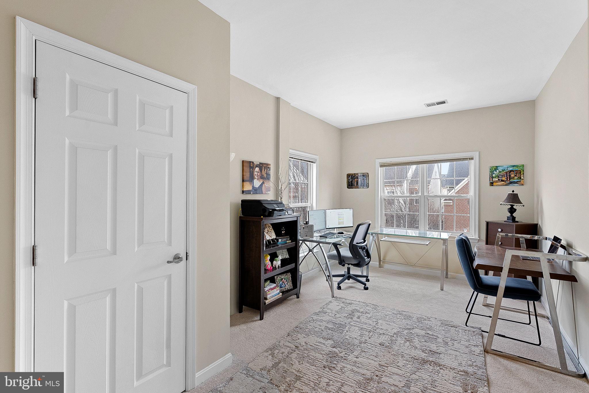 GREAT OAK - Residential