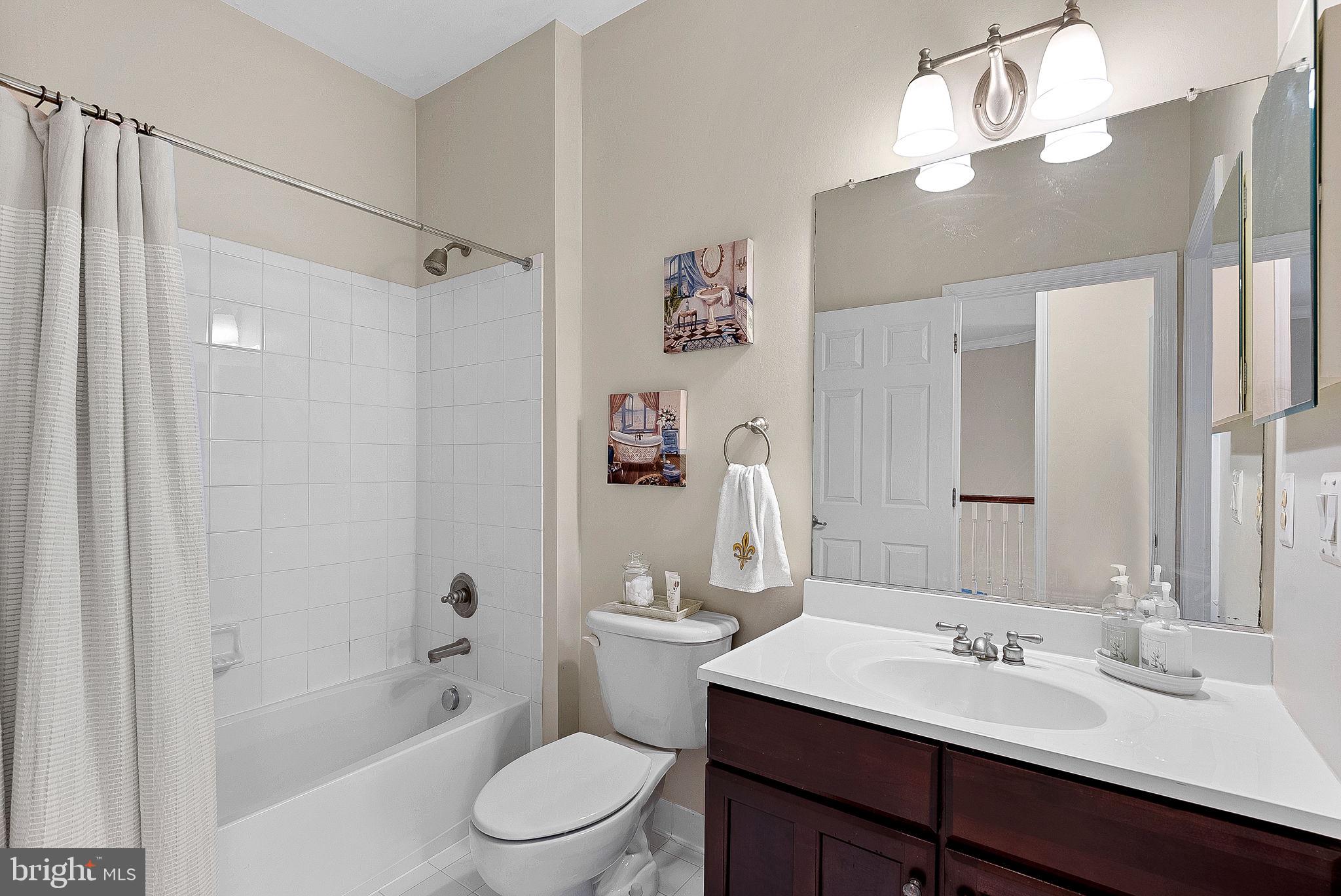 GREAT OAK - Residential