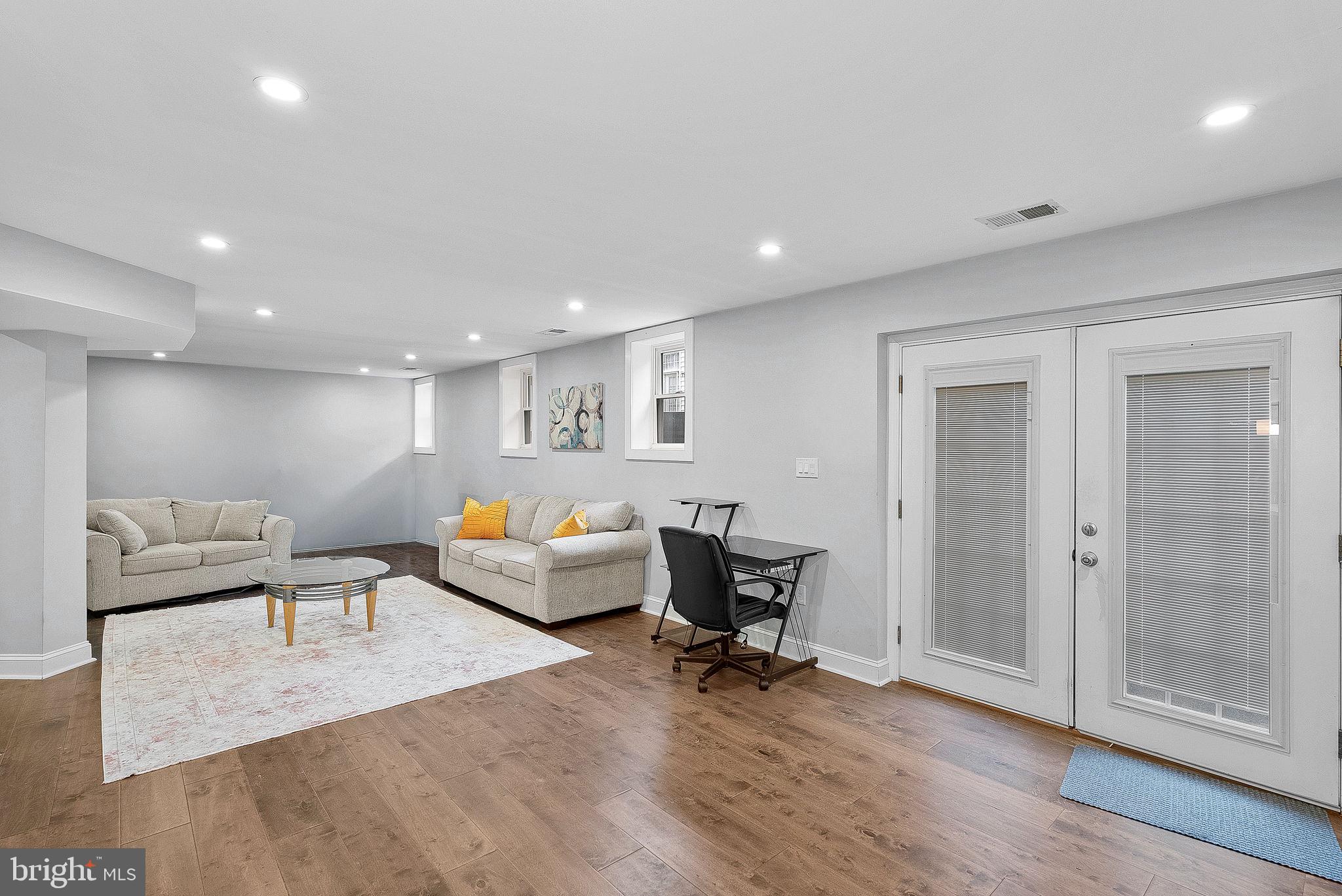 GREAT OAK - Residential