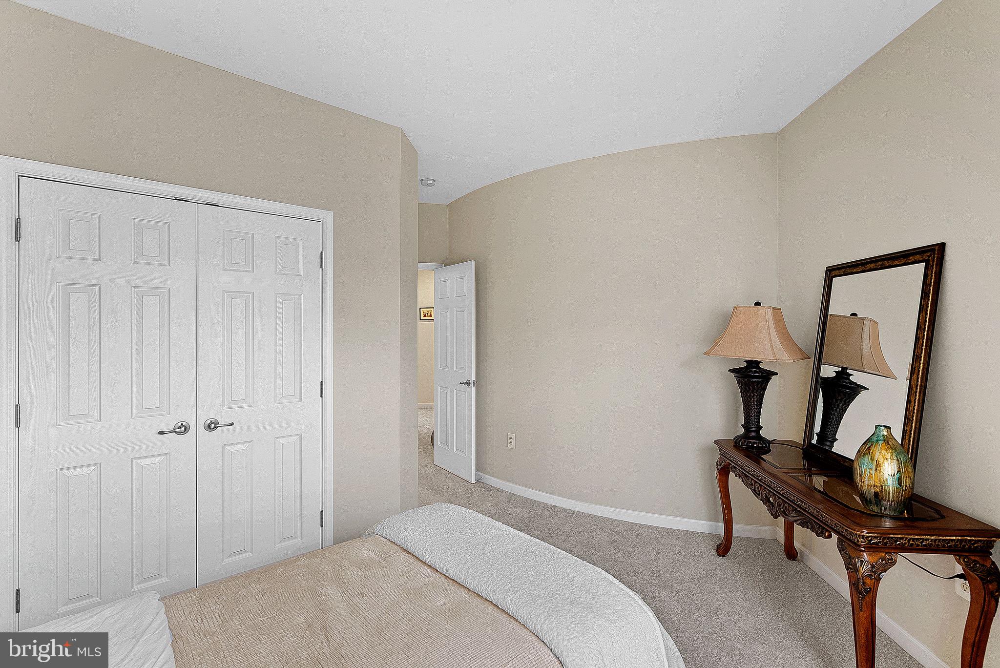 GREAT OAK - Residential