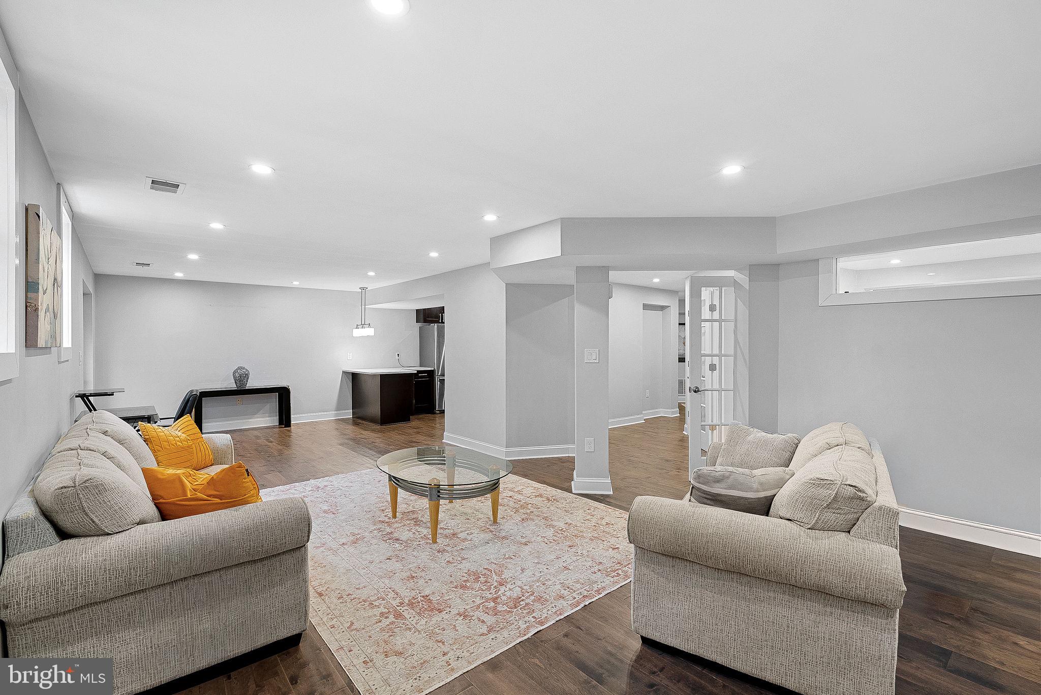 GREAT OAK - Residential