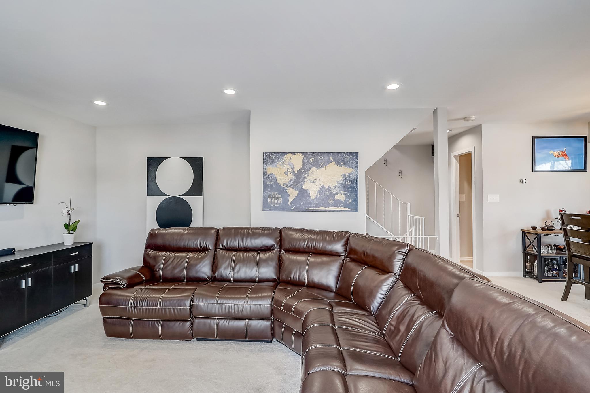 DOCKSIDE - Residential