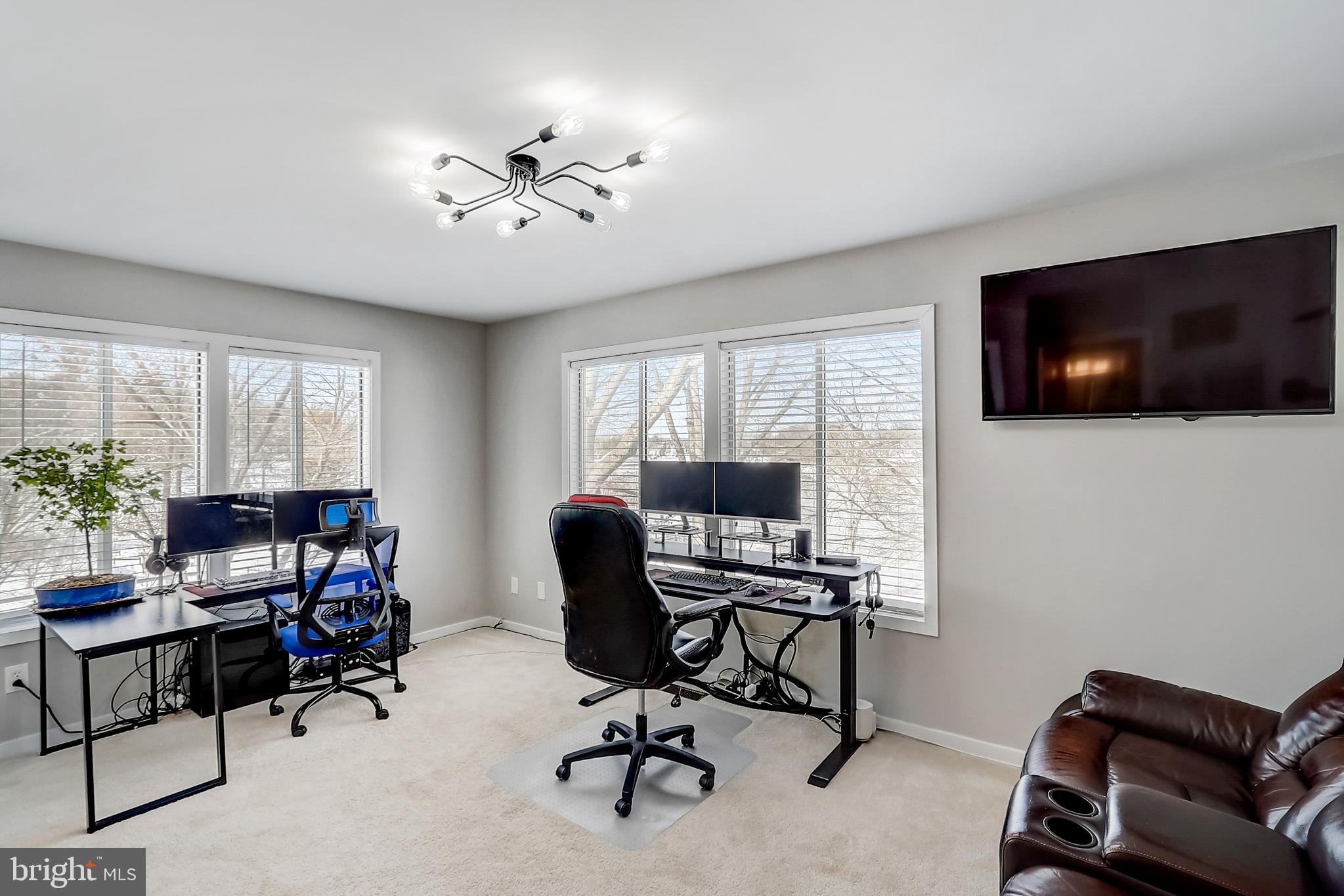 DOCKSIDE - Residential