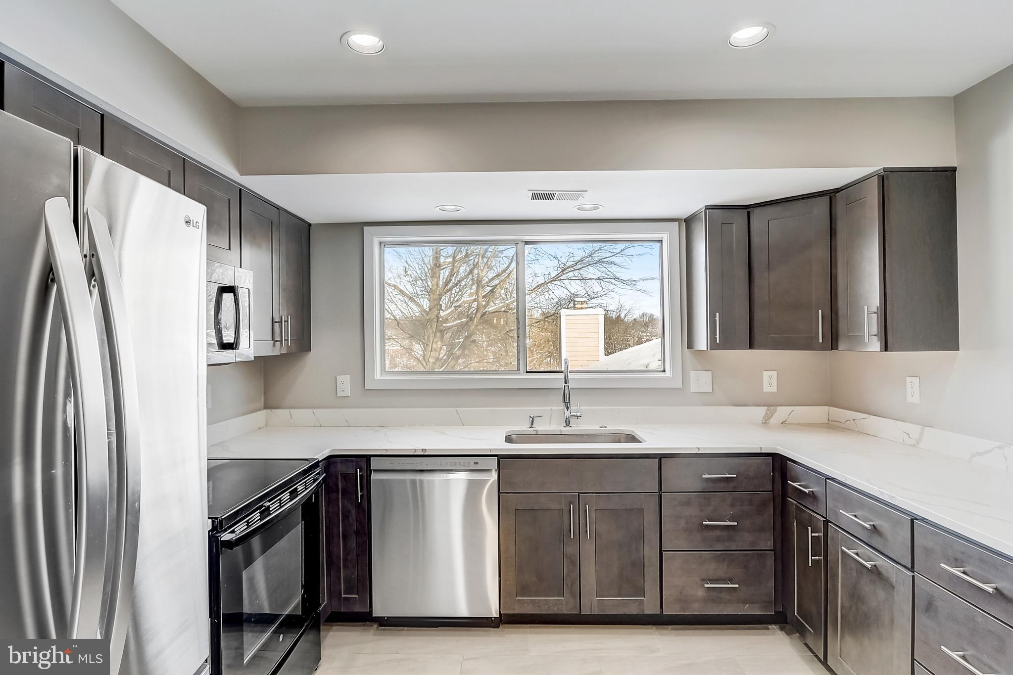 DOCKSIDE - Residential