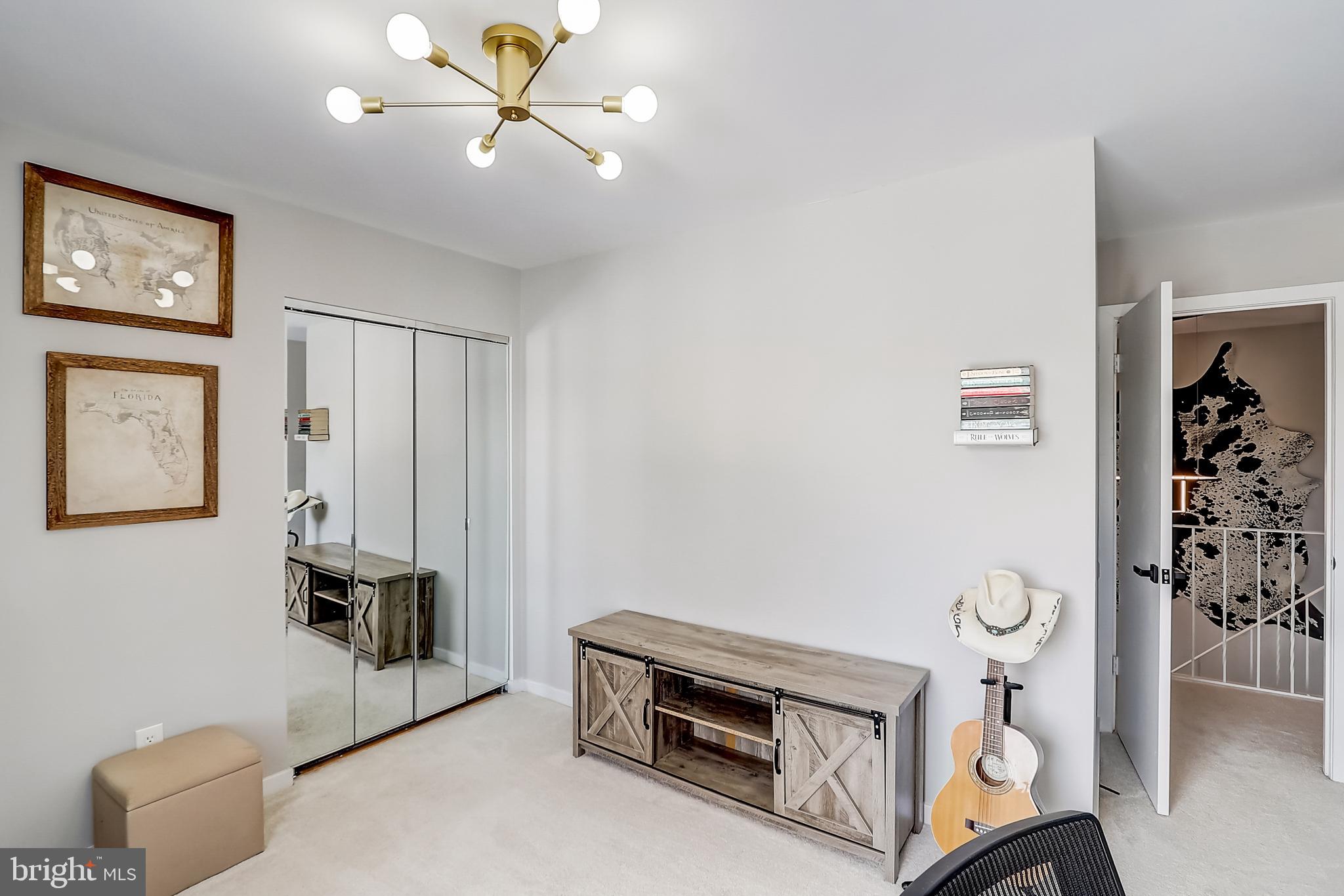 DOCKSIDE - Residential