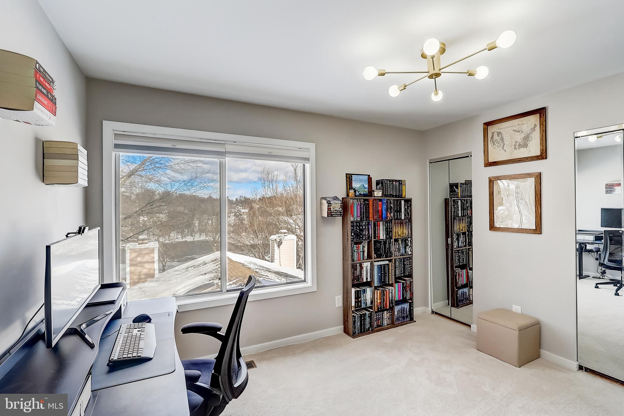 DOCKSIDE - Residential