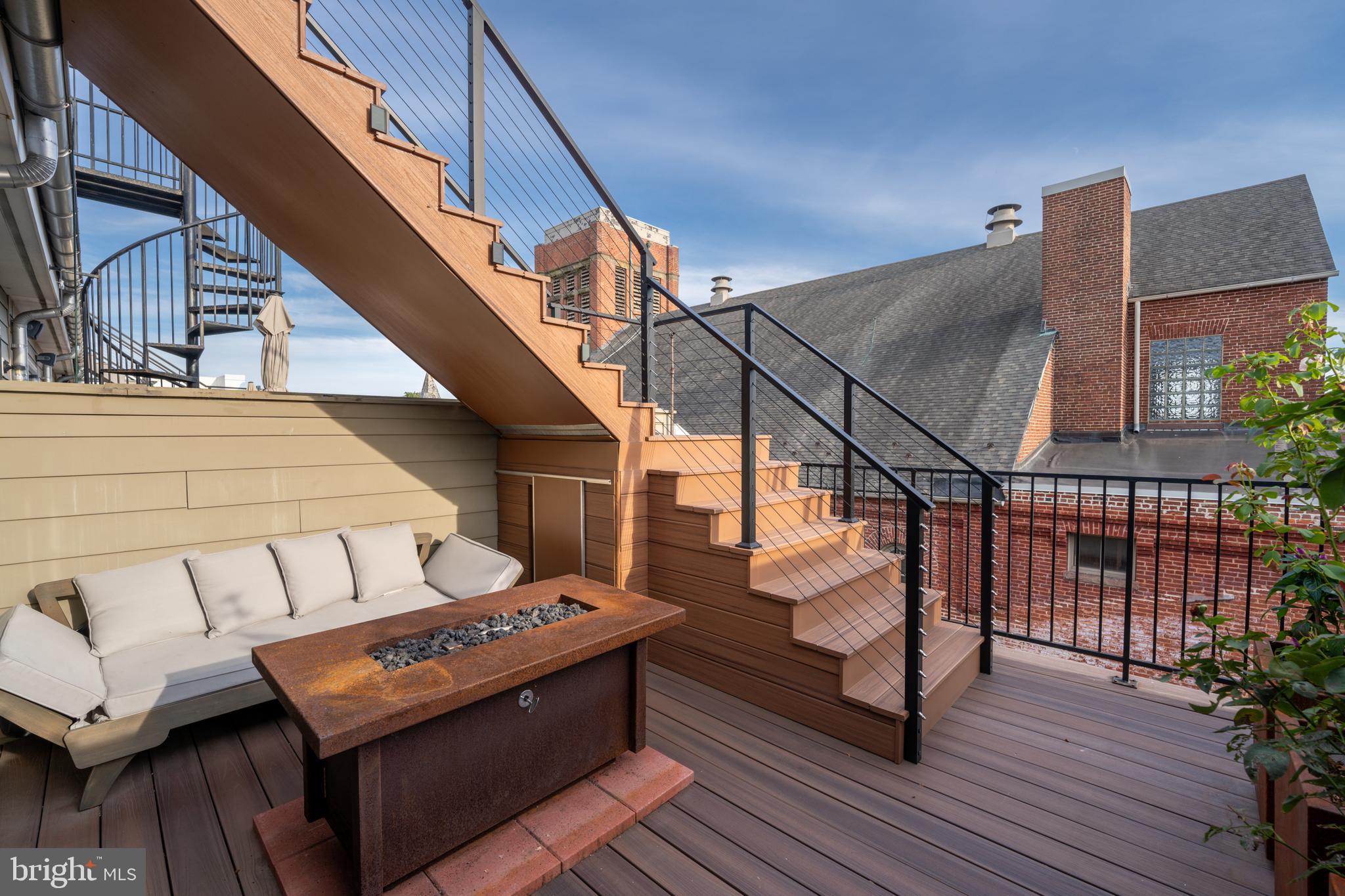 FELLS POINT HISTORIC DISTRICT - Residential