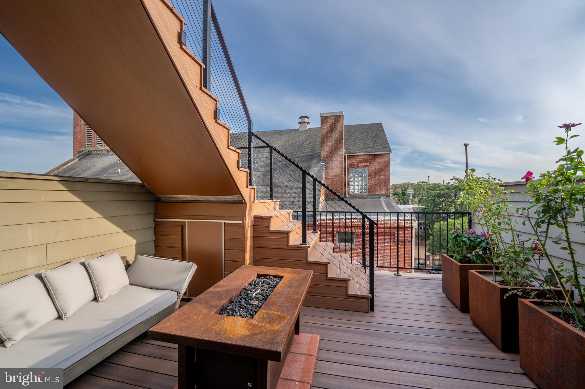 FELLS POINT HISTORIC DISTRICT - Residential