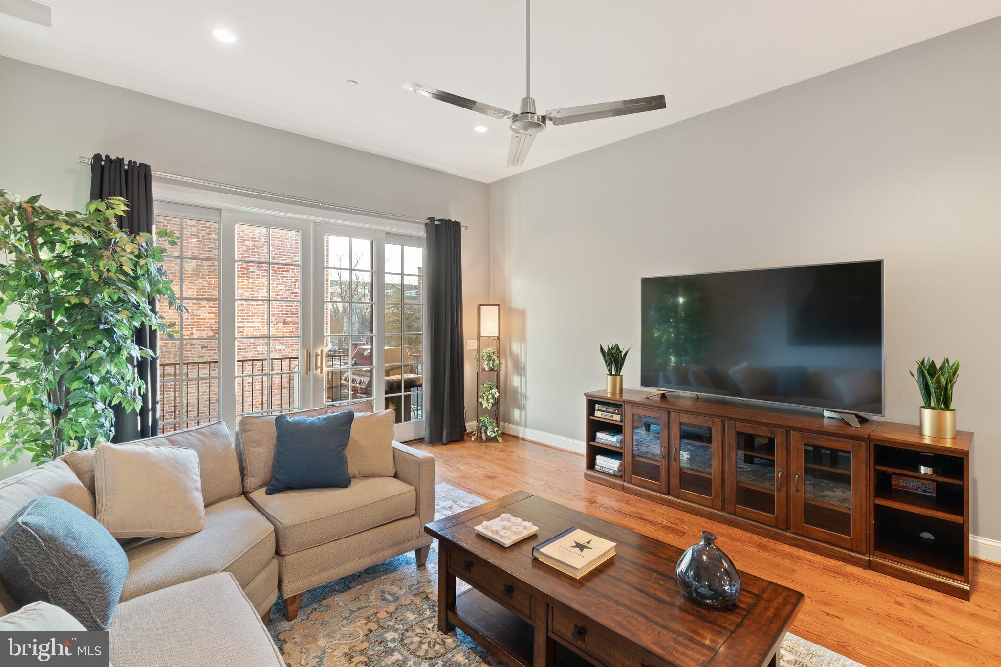 FELLS POINT HISTORIC DISTRICT - Residential